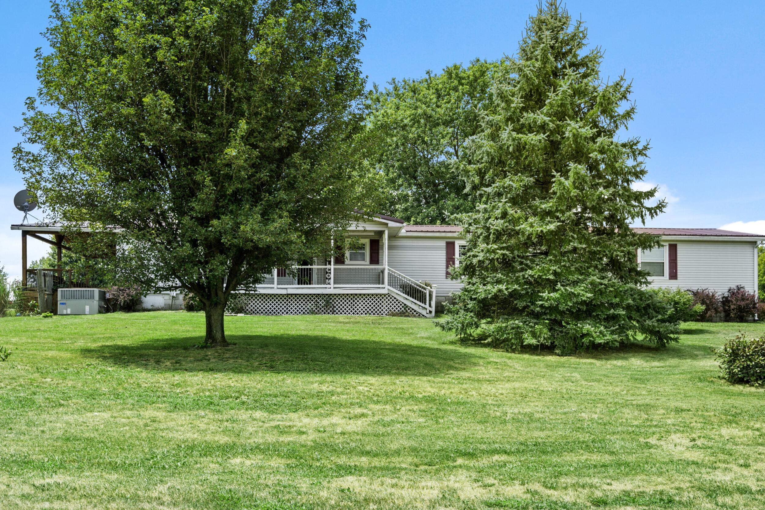1078 Graves Road