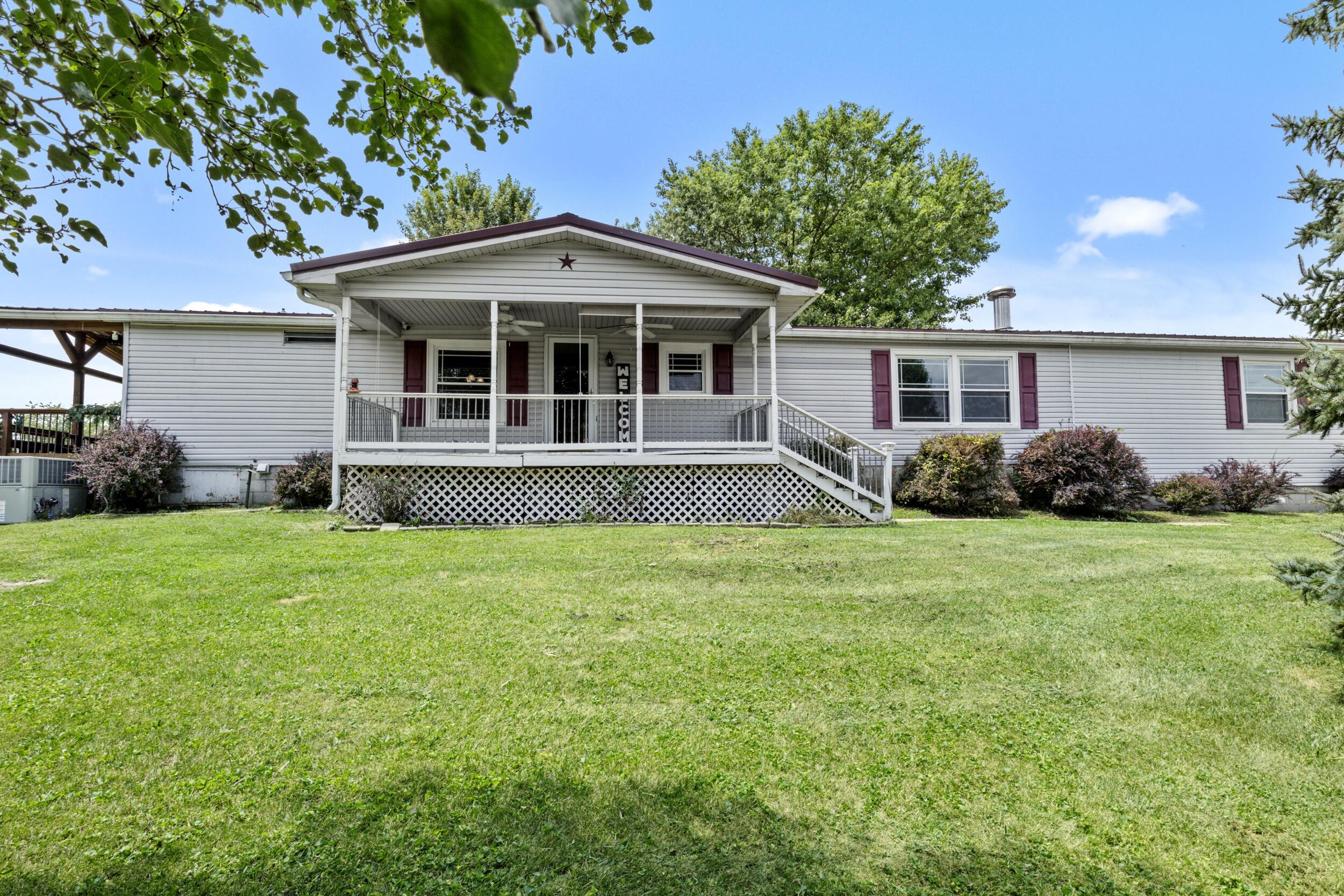 1078 Graves Road