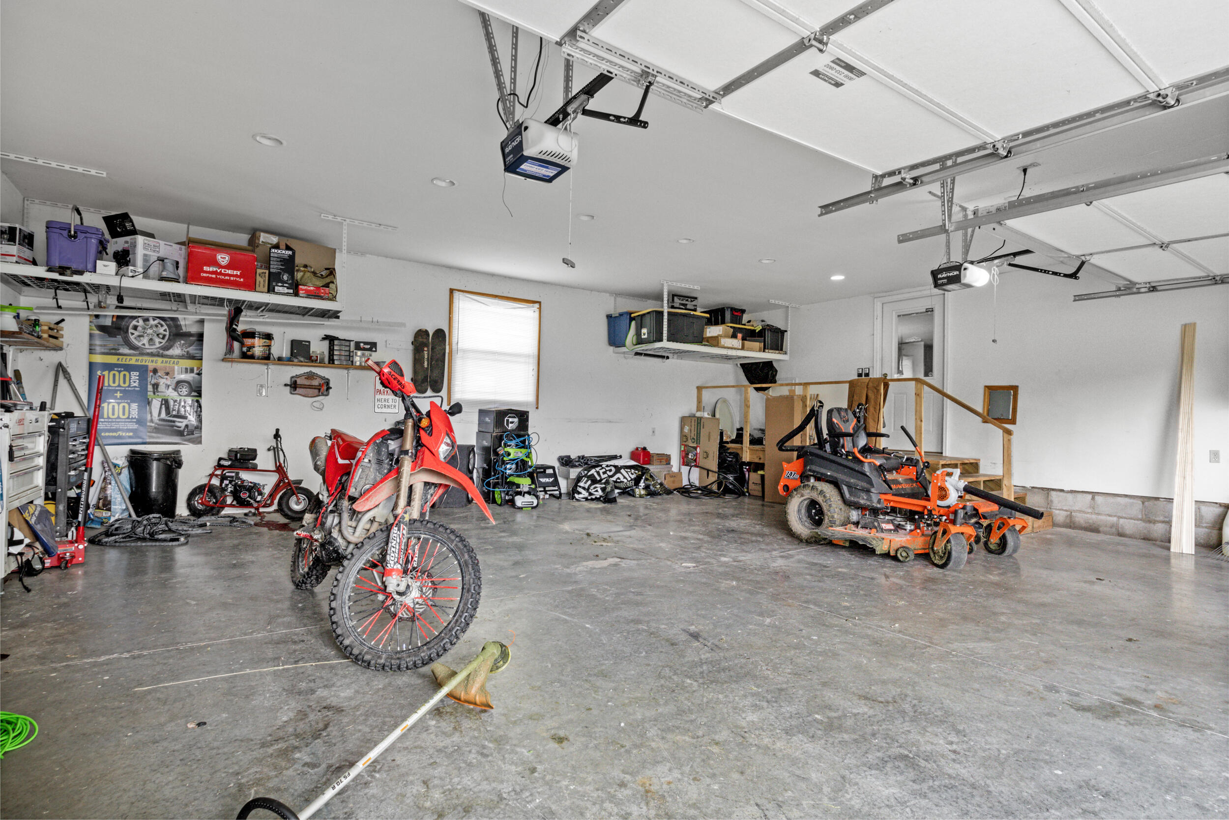 1078 Graves Road