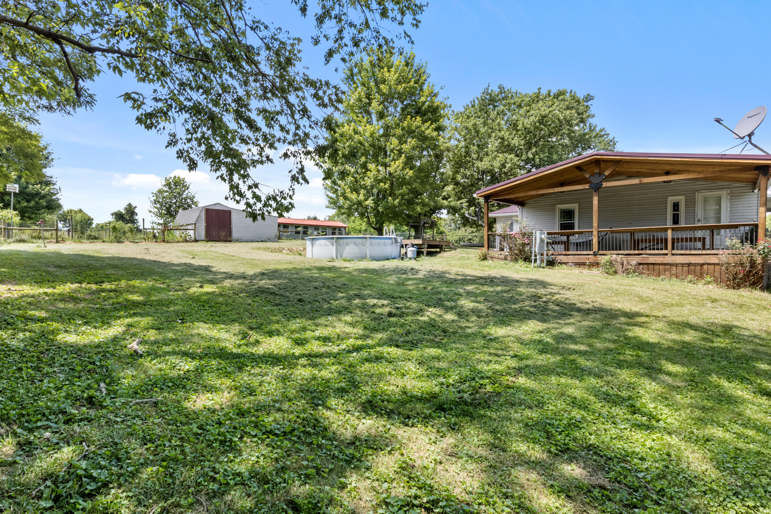 1078 Graves Road