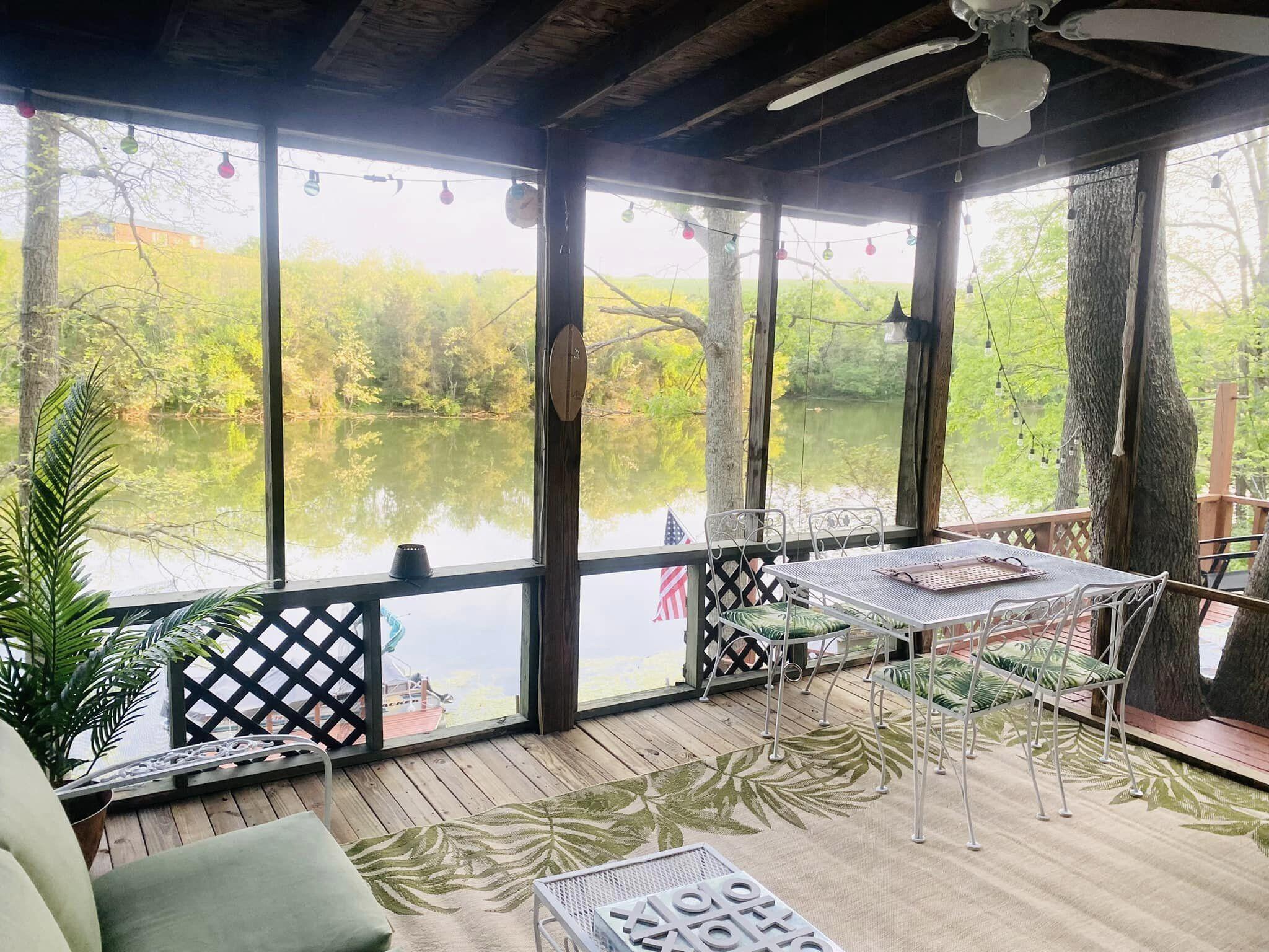 20 Davis Lake Road