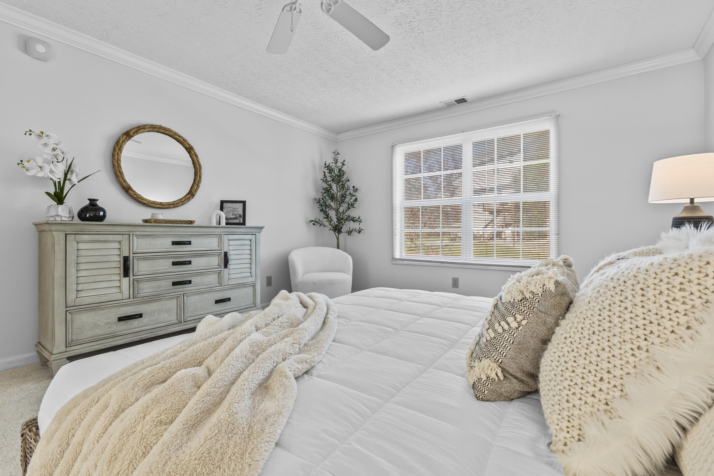 4097 Kenesaw Drive