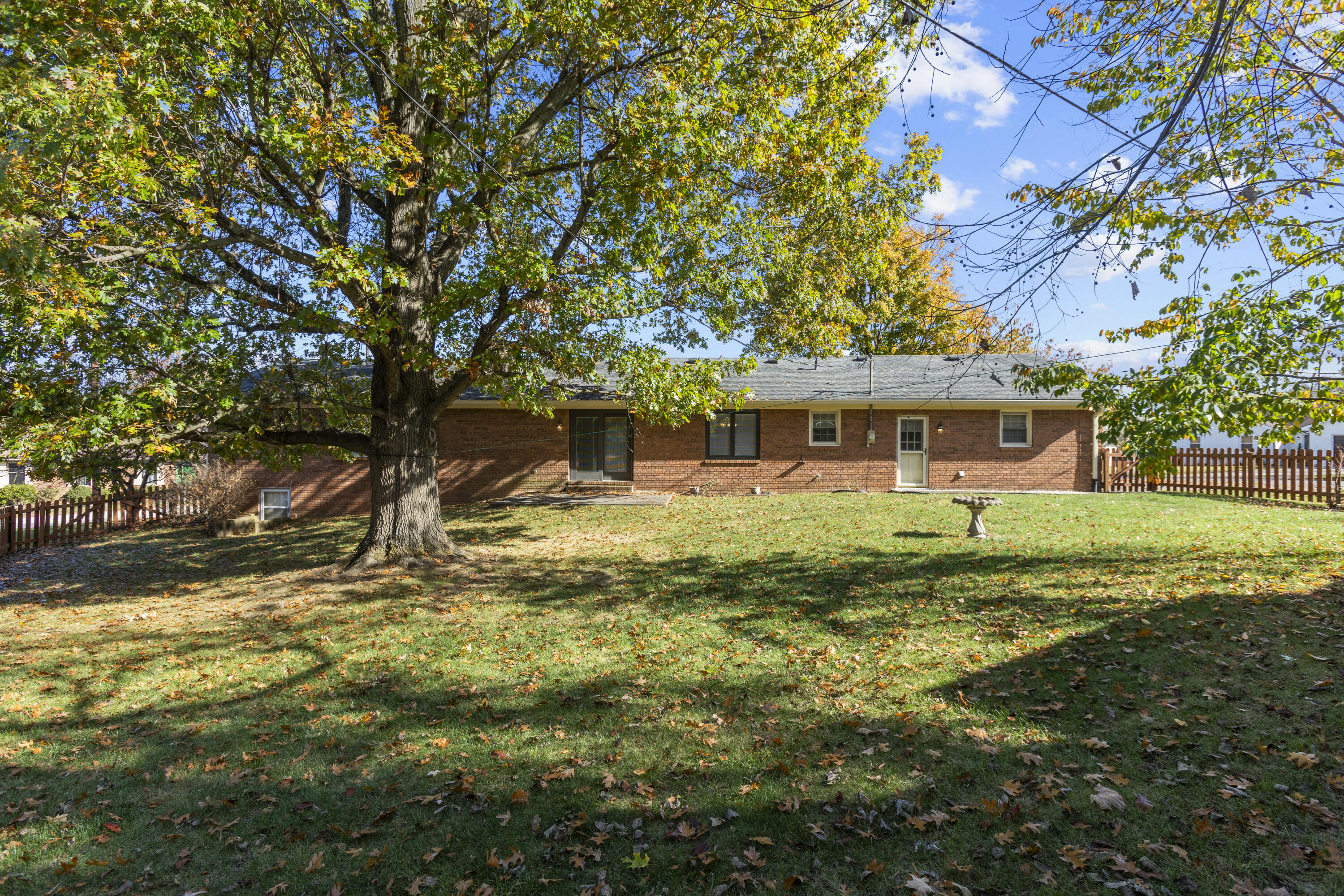 633 Seminole Trail