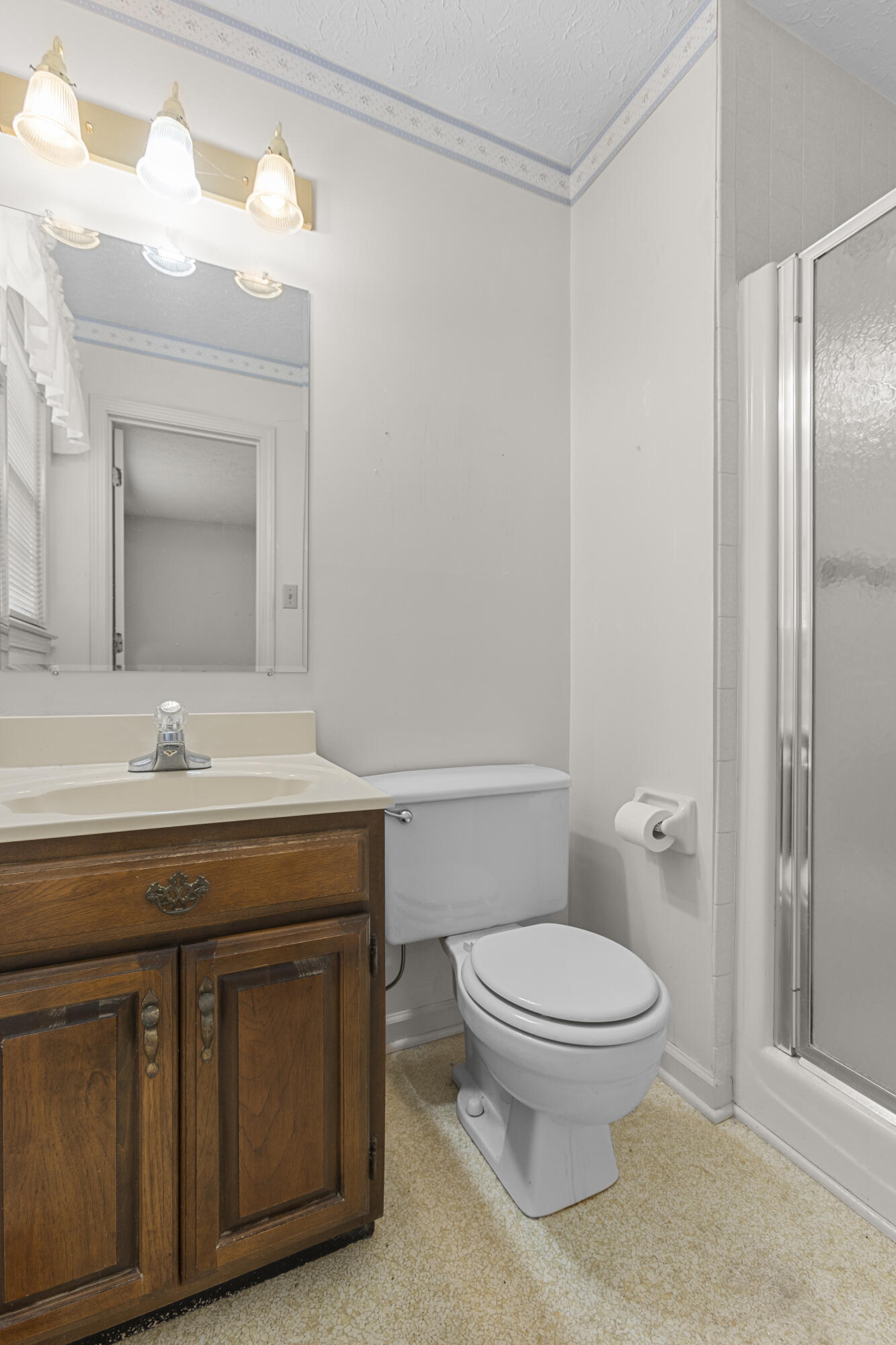 633 Seminole Trail