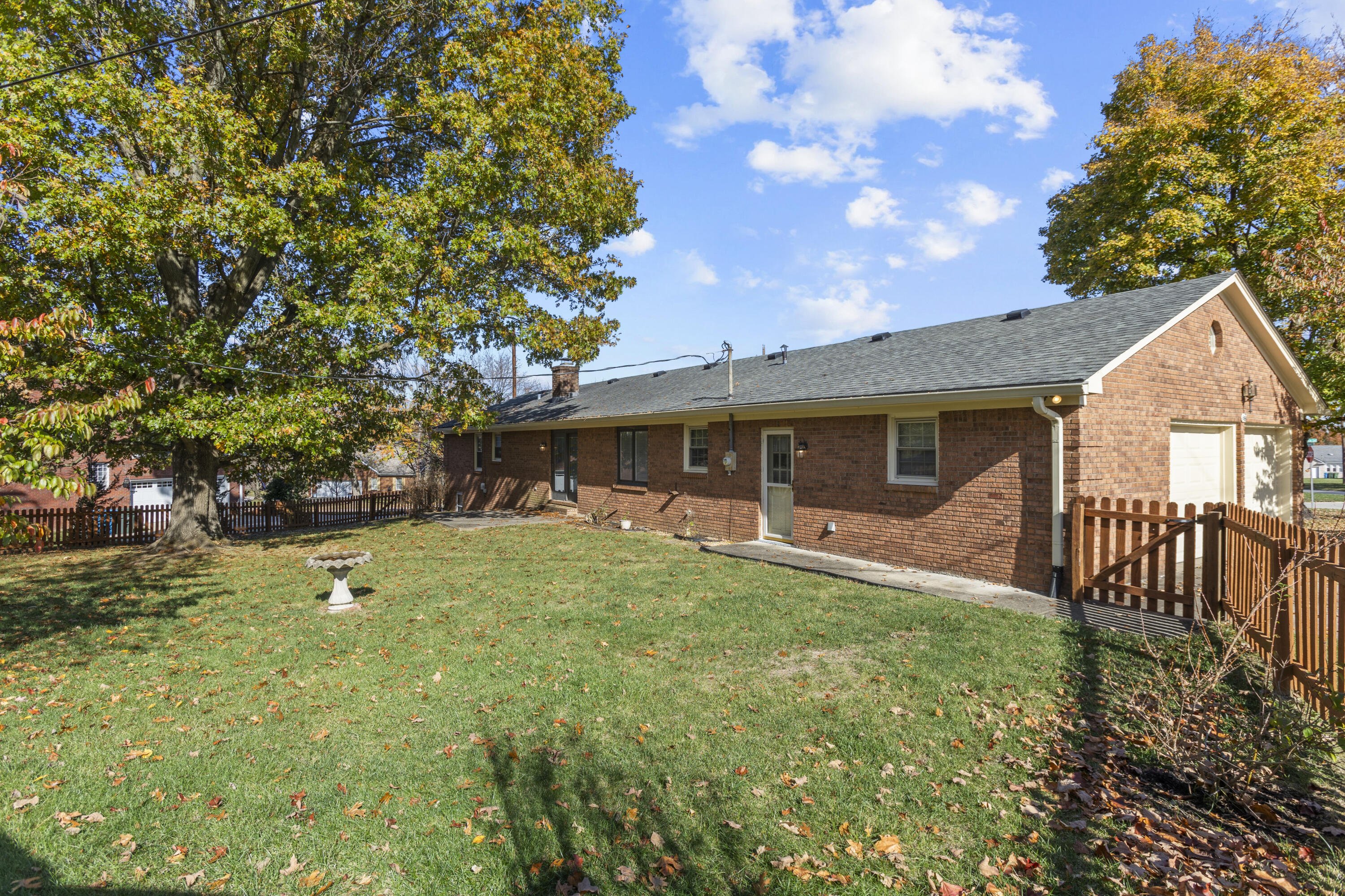 633 Seminole Trail