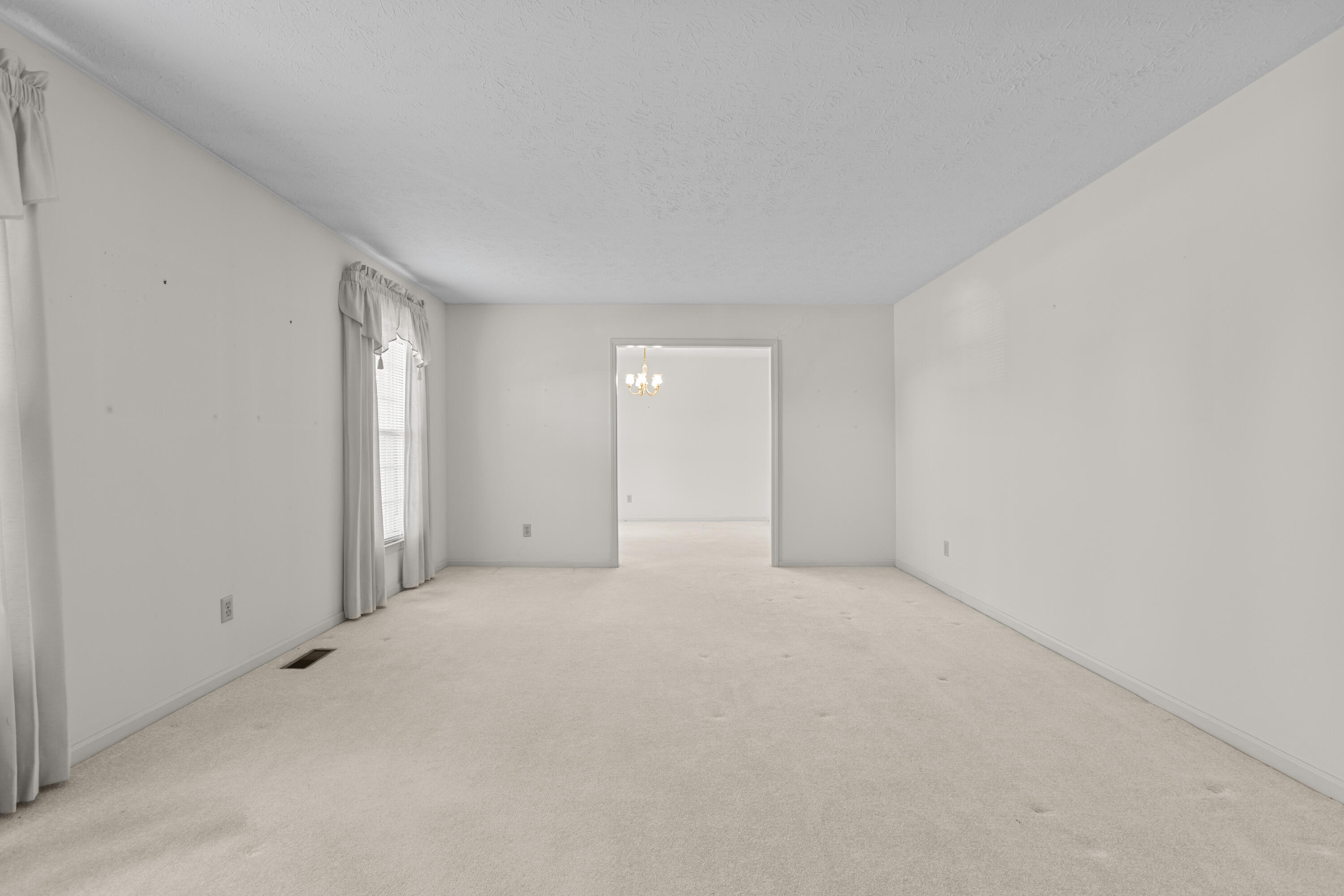 633 Seminole Trail