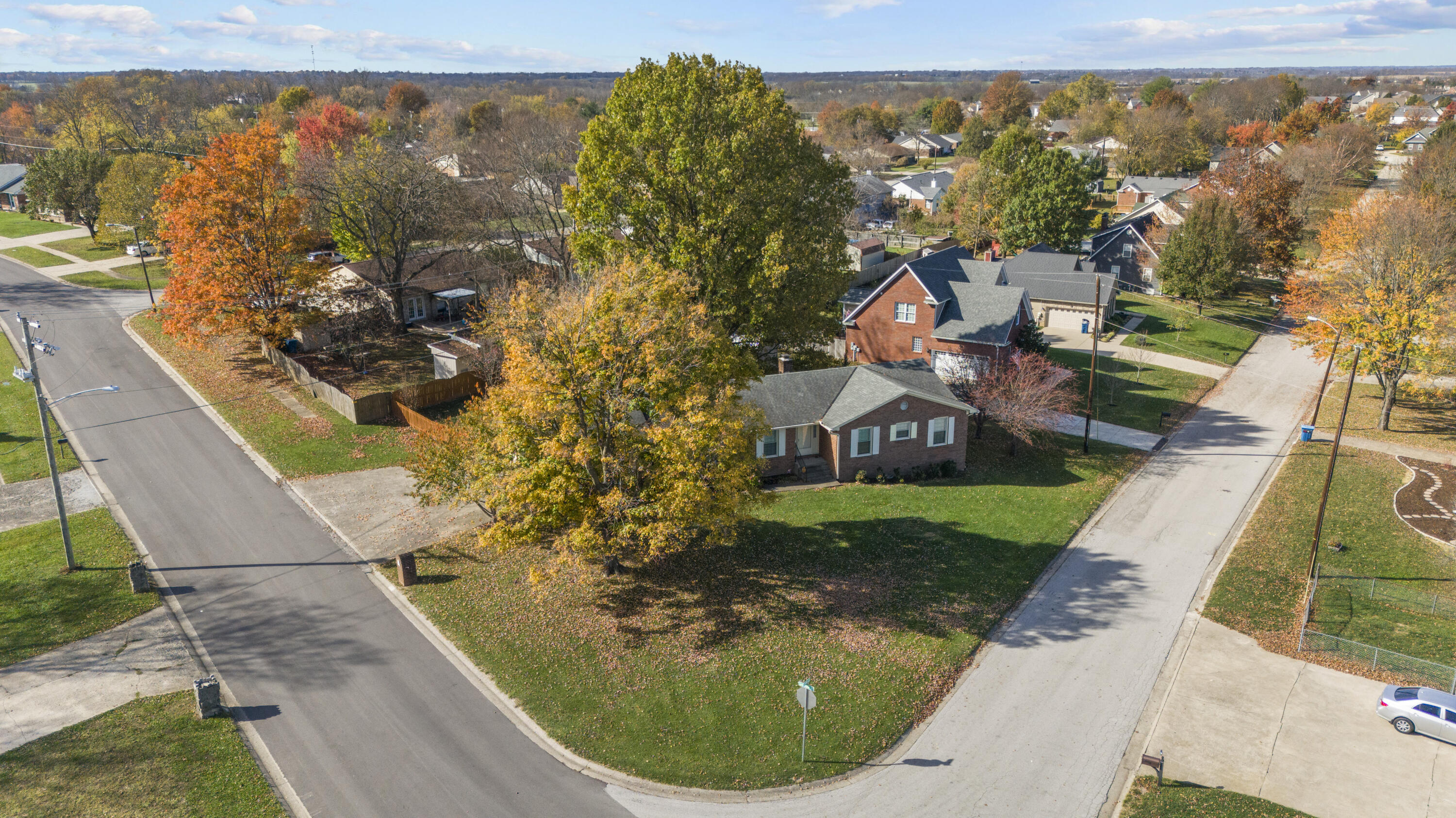633 Seminole Trail