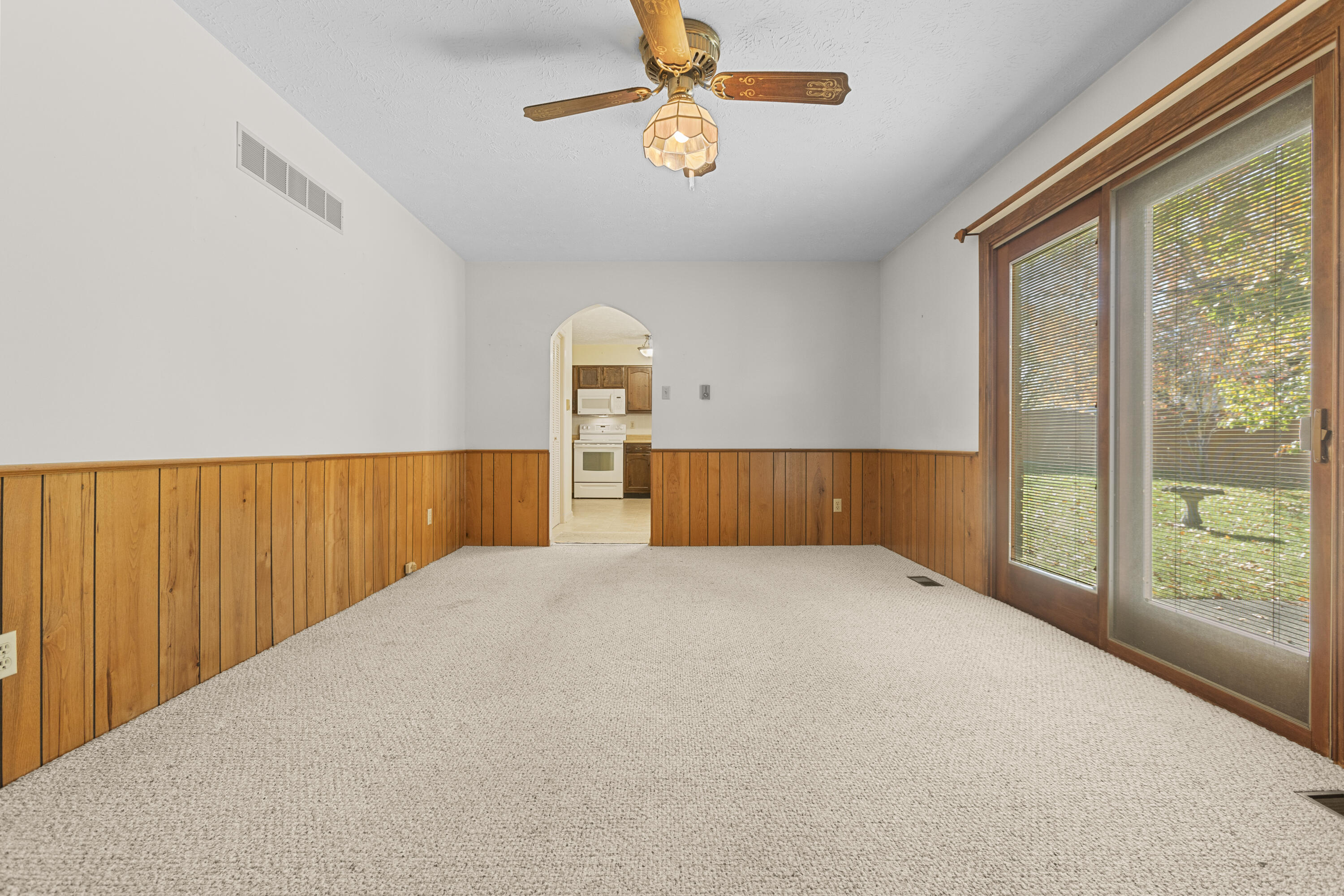 633 Seminole Trail