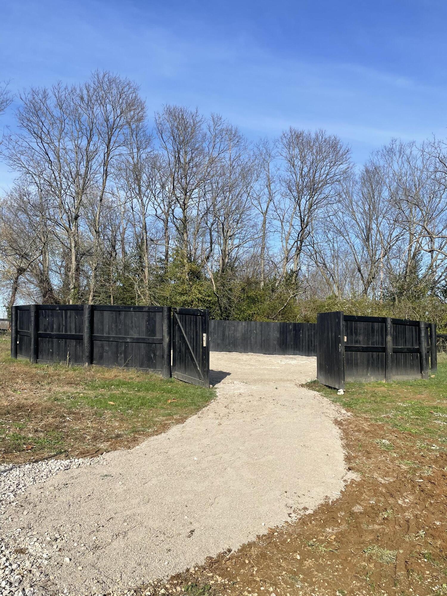 401 Cane Ridge Road
