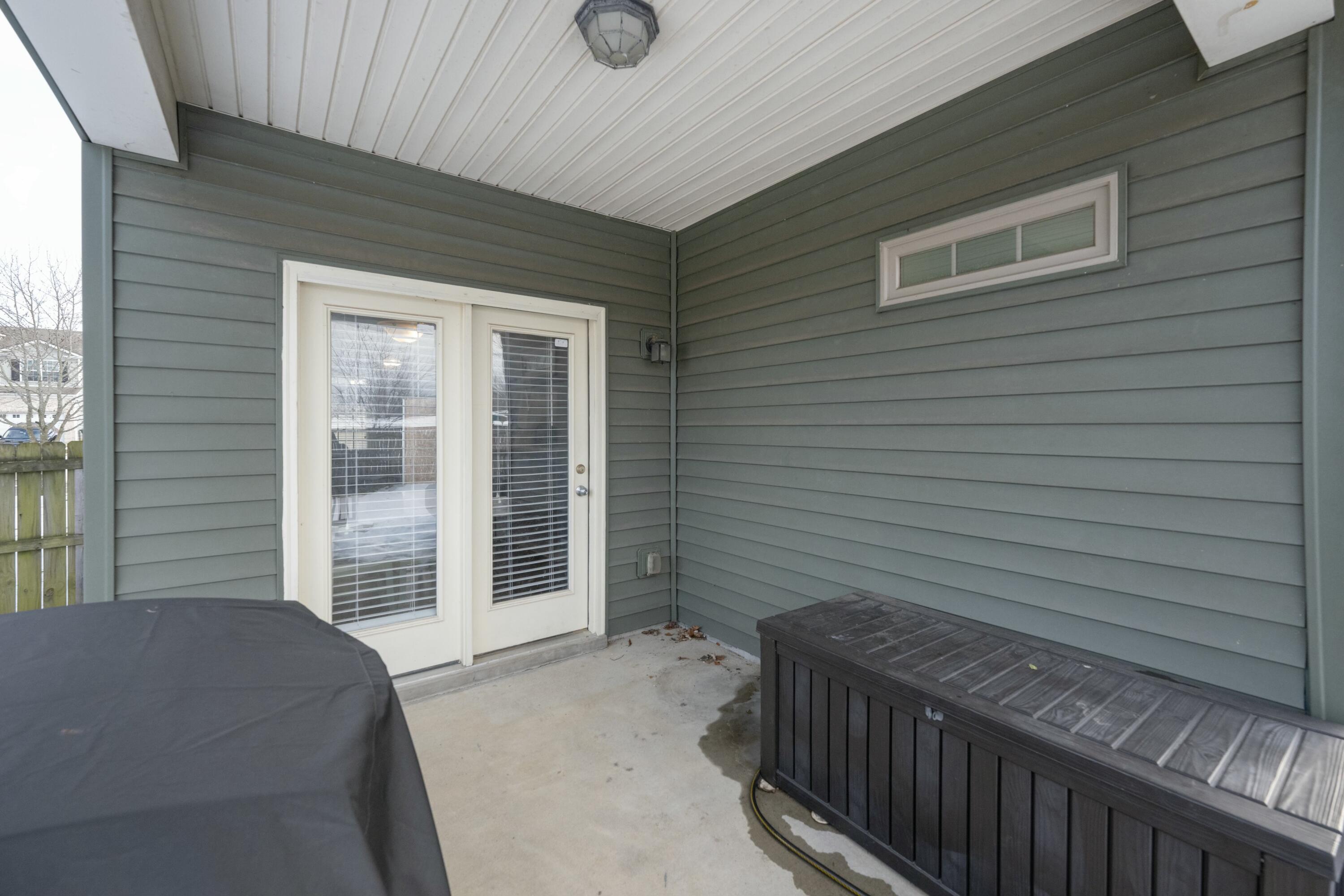 121 Sutton Place Boulevard