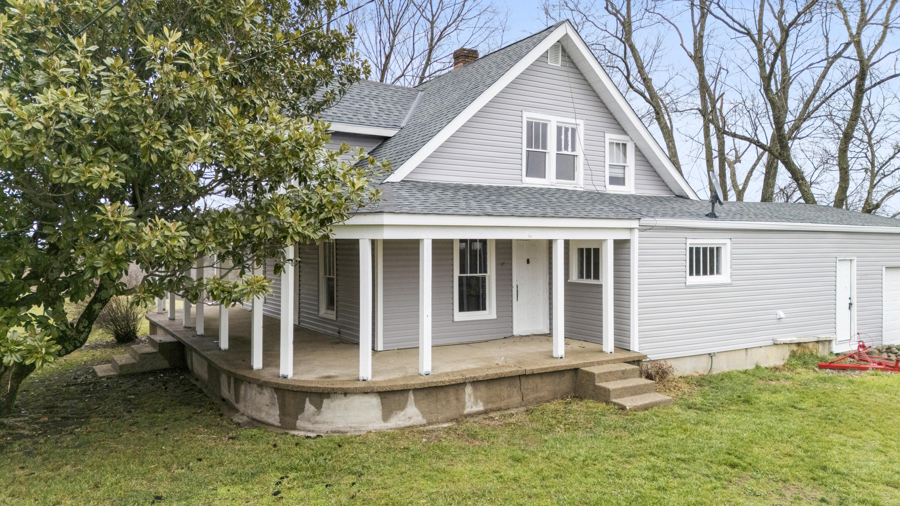 300 Bracht Road