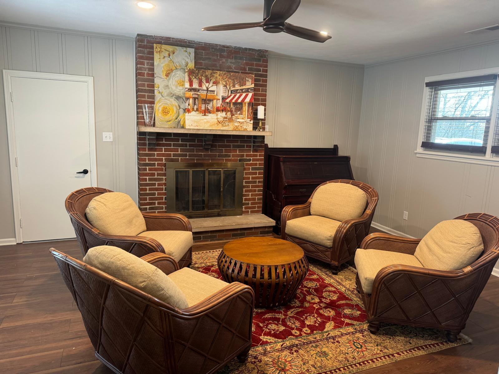 205 Shawnee Trail