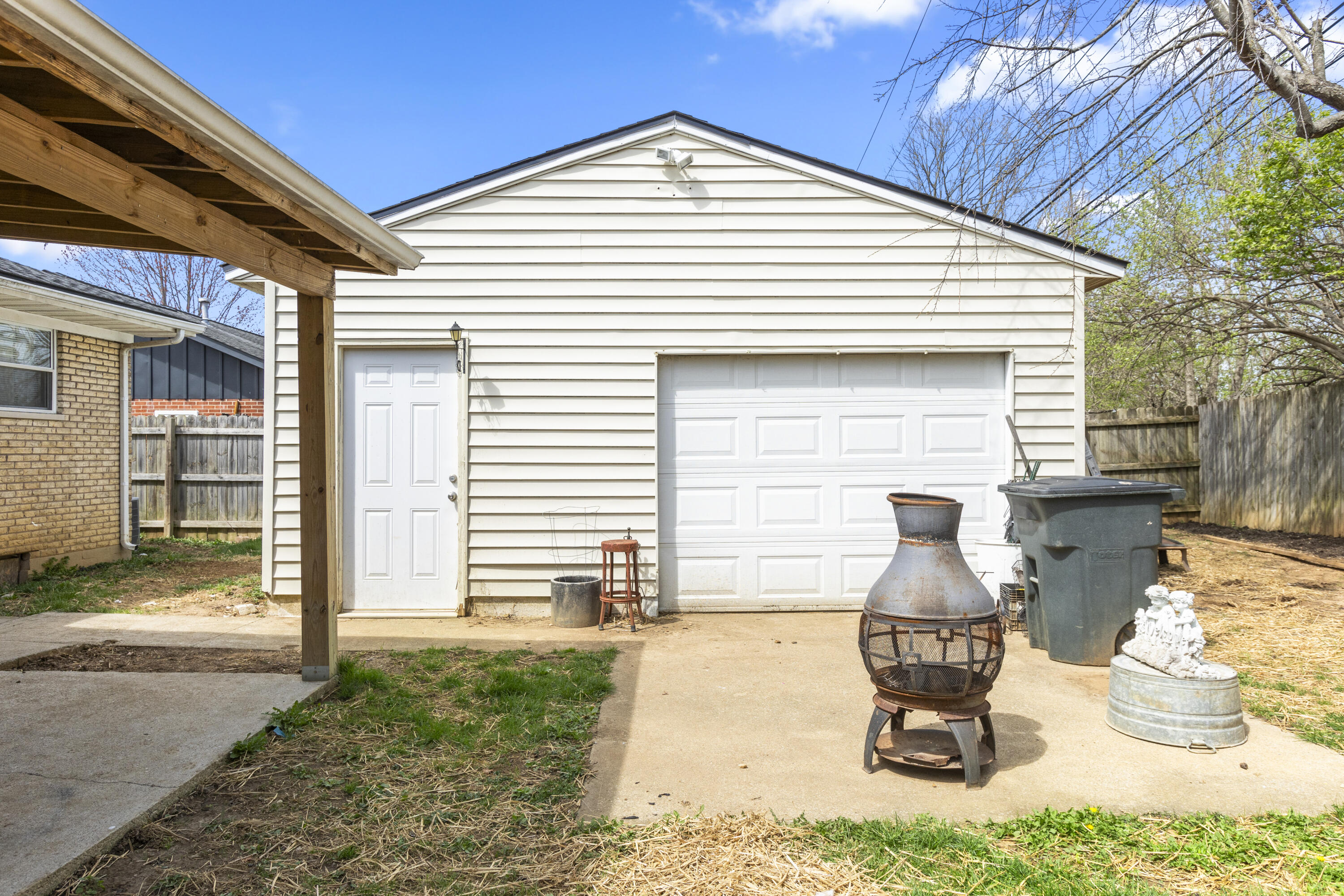 529 anniston Drive