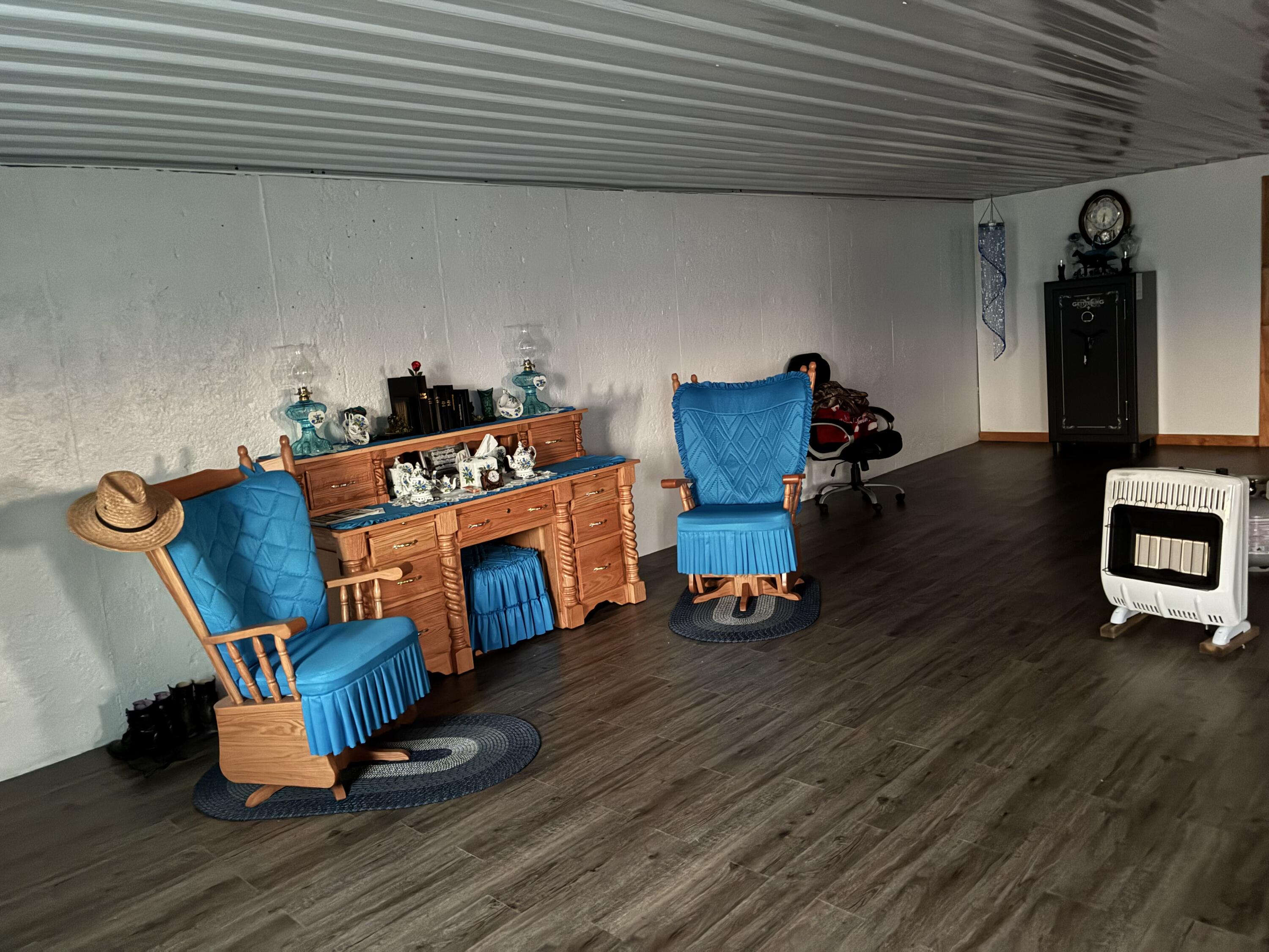 1065 Blevins Valley Road