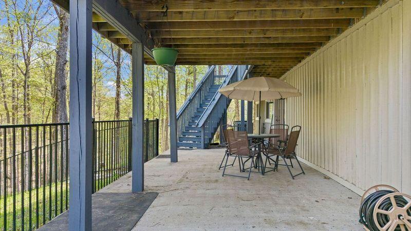 104 Whitewing Court