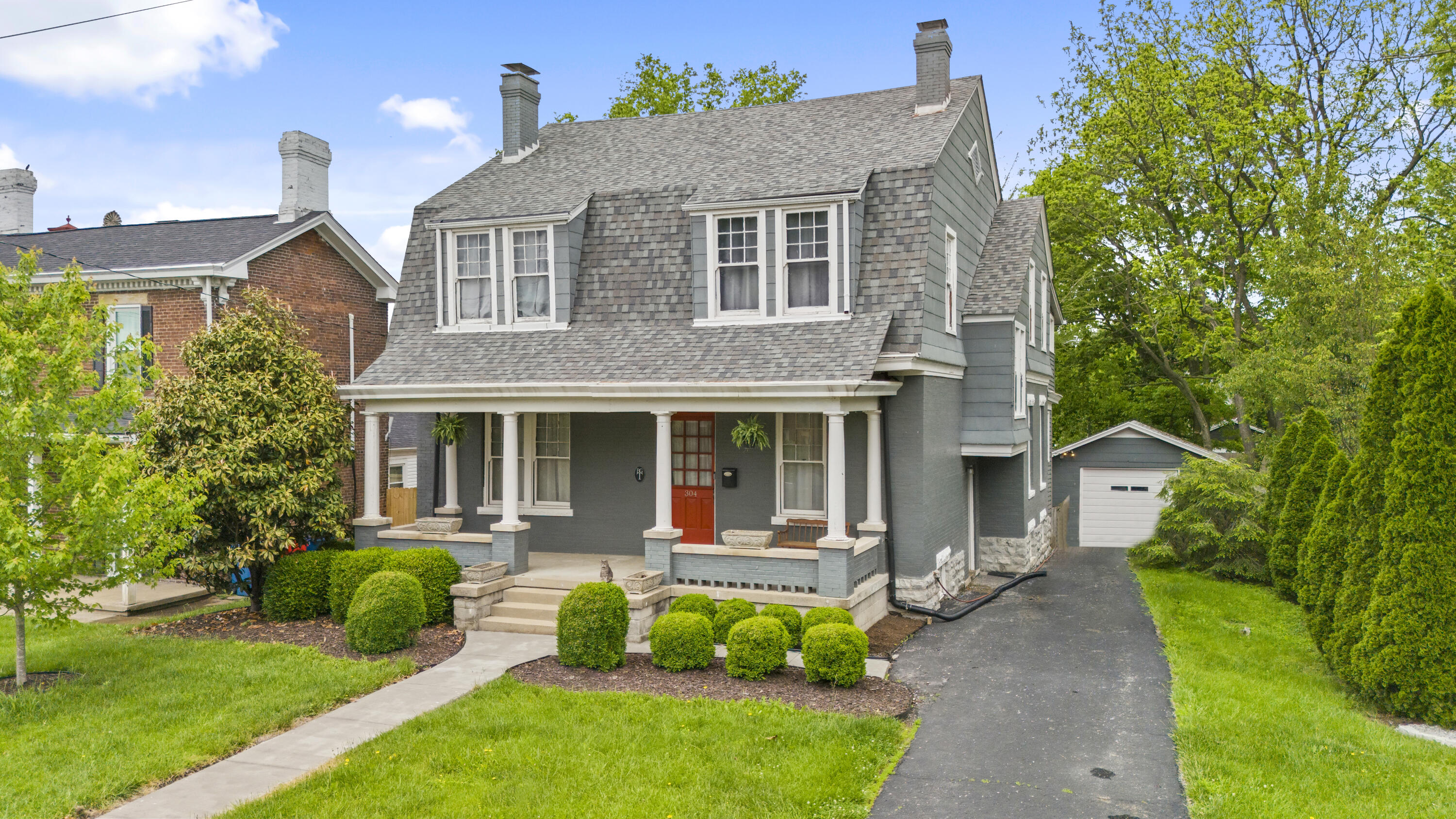 304 E Pleasant Street