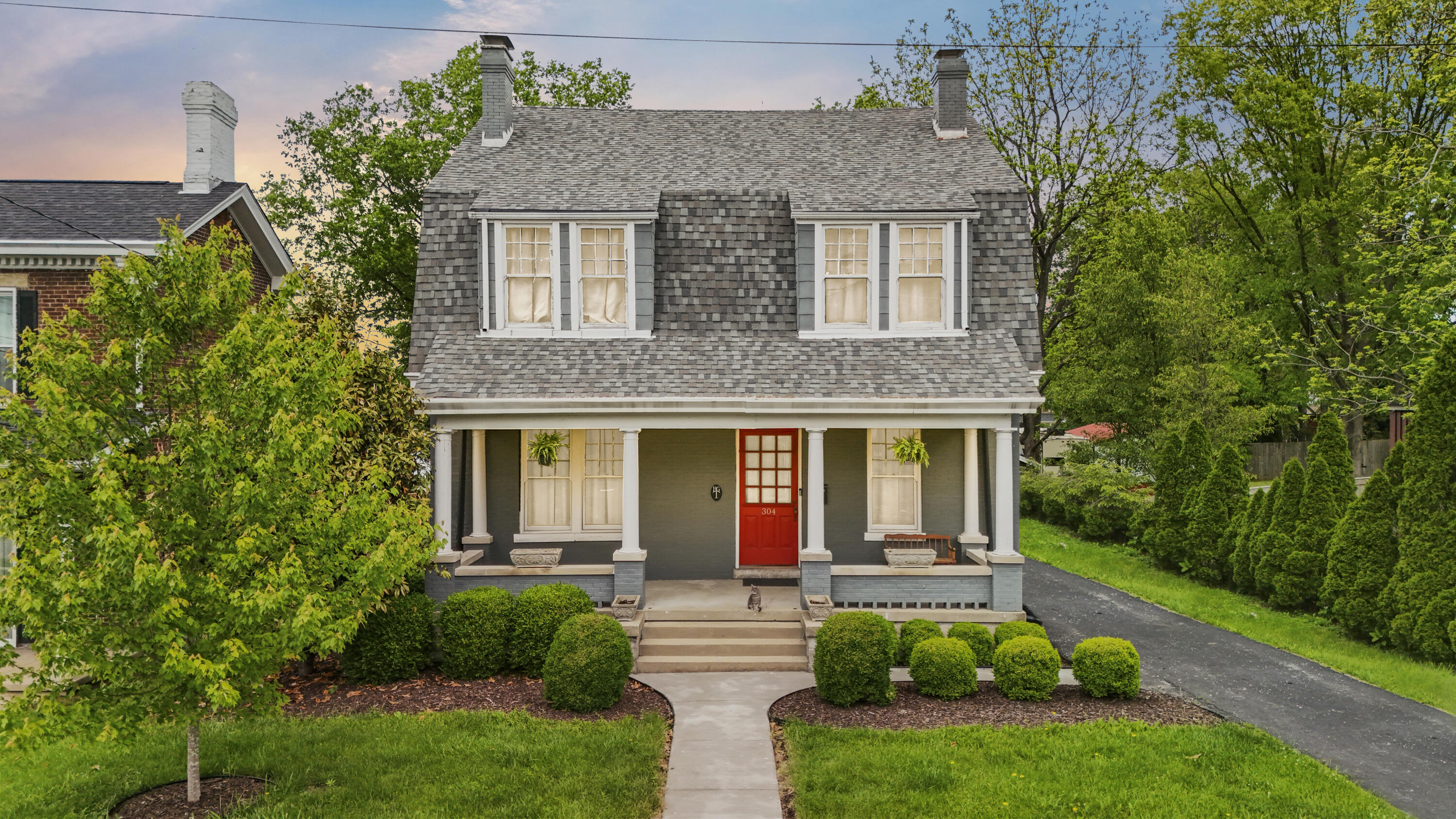 304 E Pleasant Street