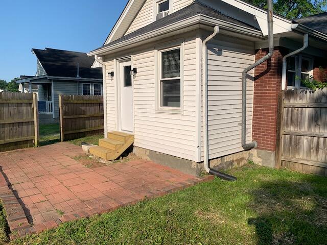 122 Elam Park