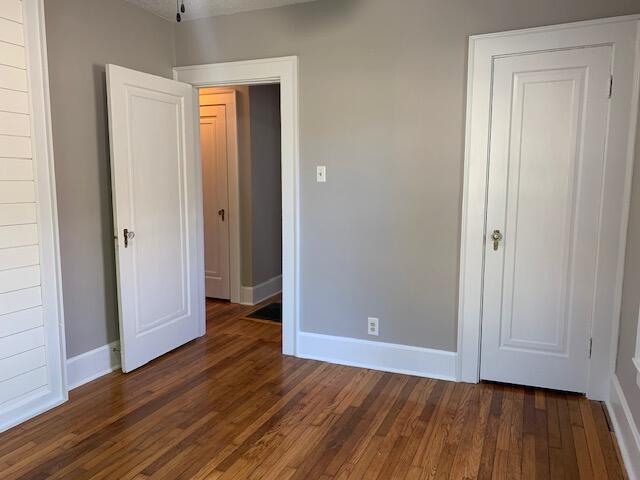 122 Elam Park