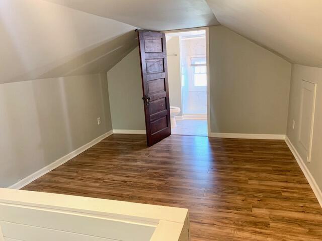 122 Elam Park