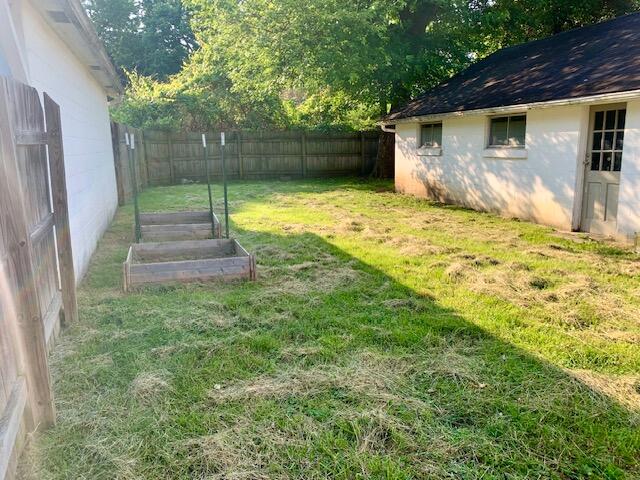 122 Elam Park