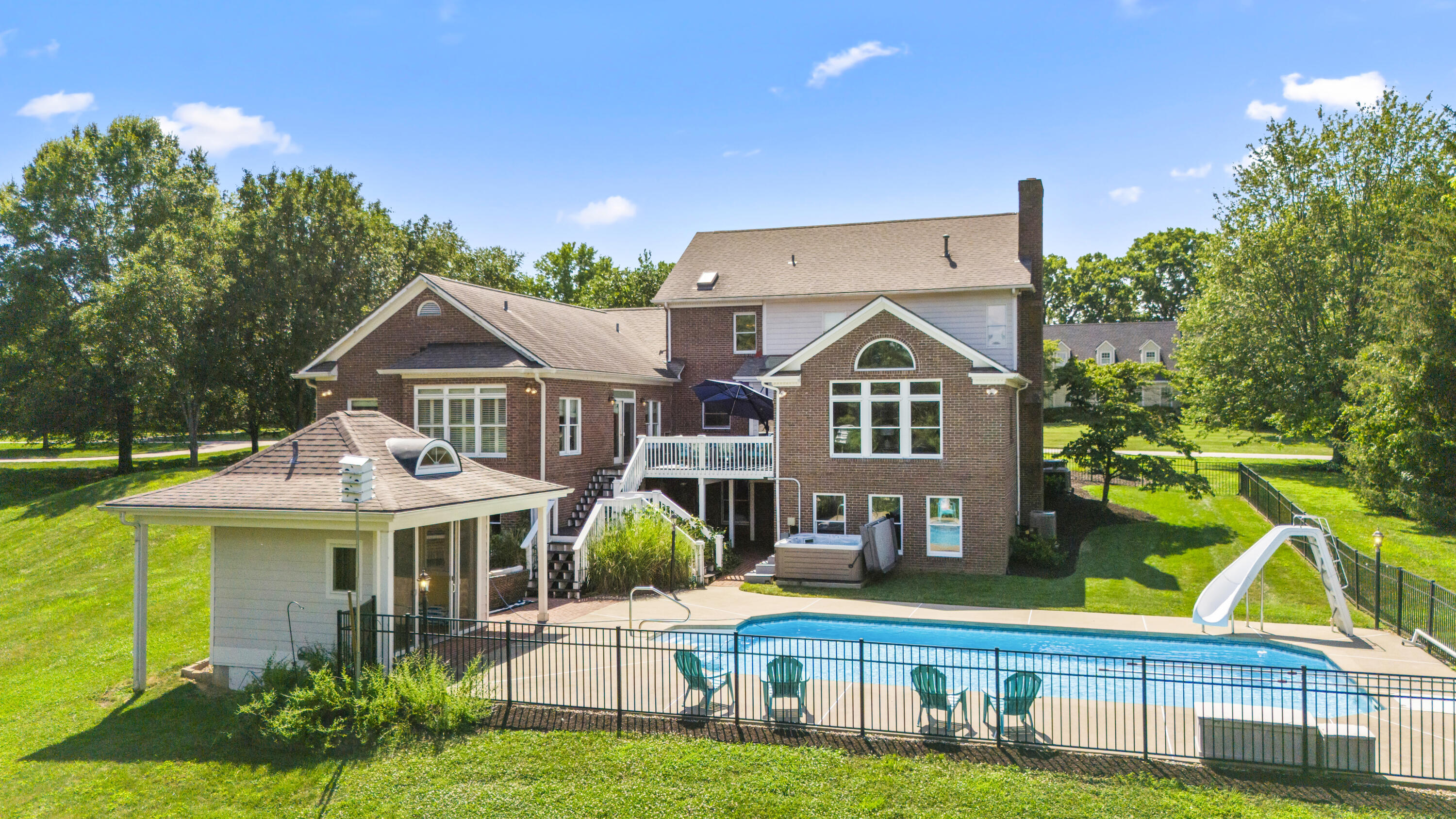 233 Quail Run Drive