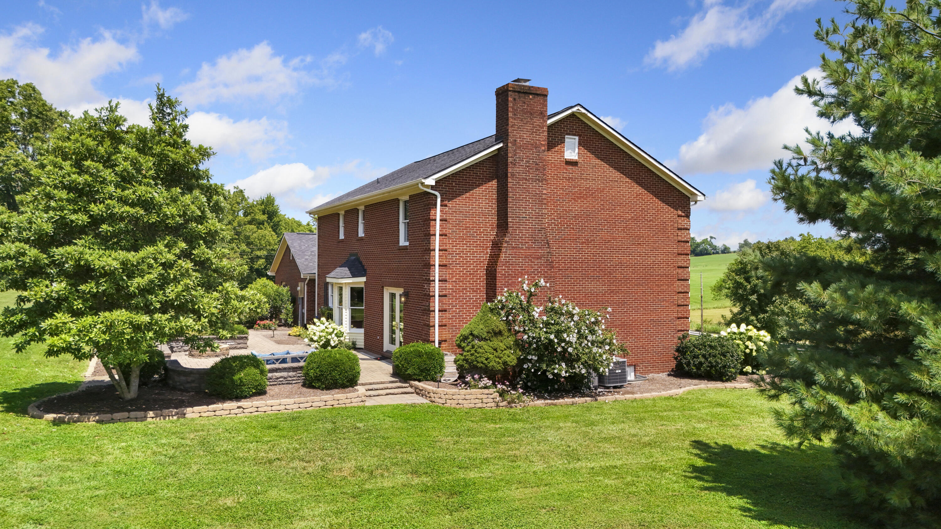 563 White Oak Road