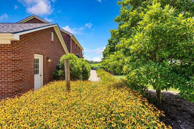 563 White Oak Road