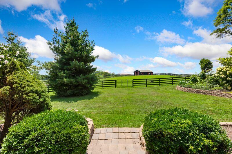 563 White Oak Road