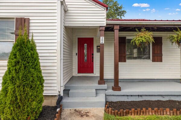 206 Highland Avenue