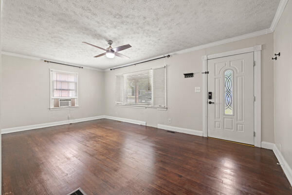 206 Highland Avenue