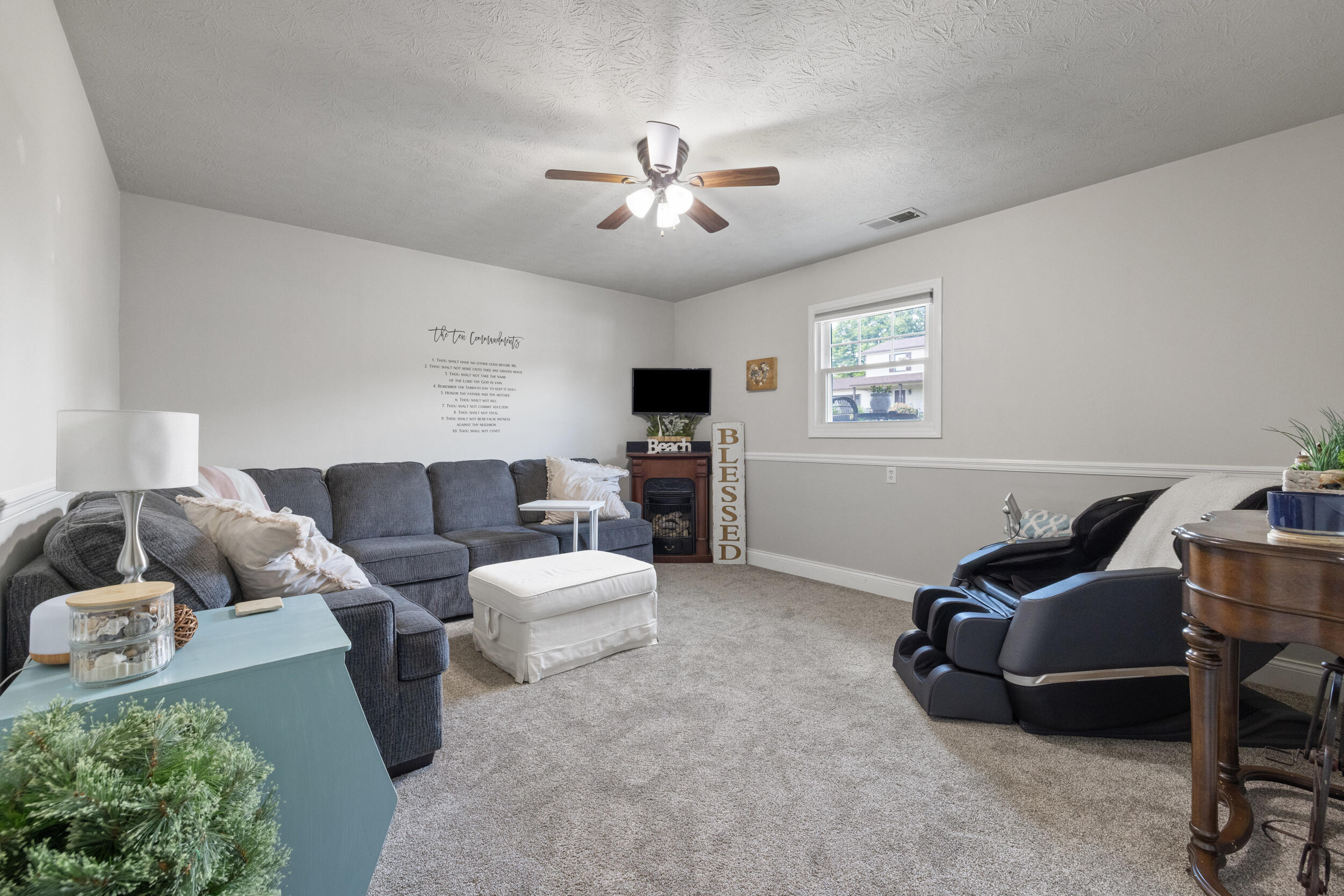 105 Bowen Drive