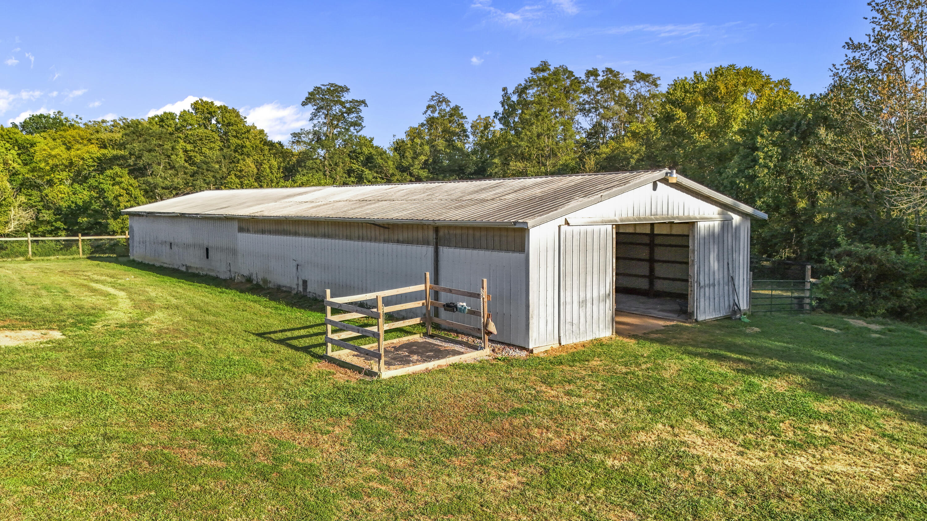 1150 Russell Cave Road