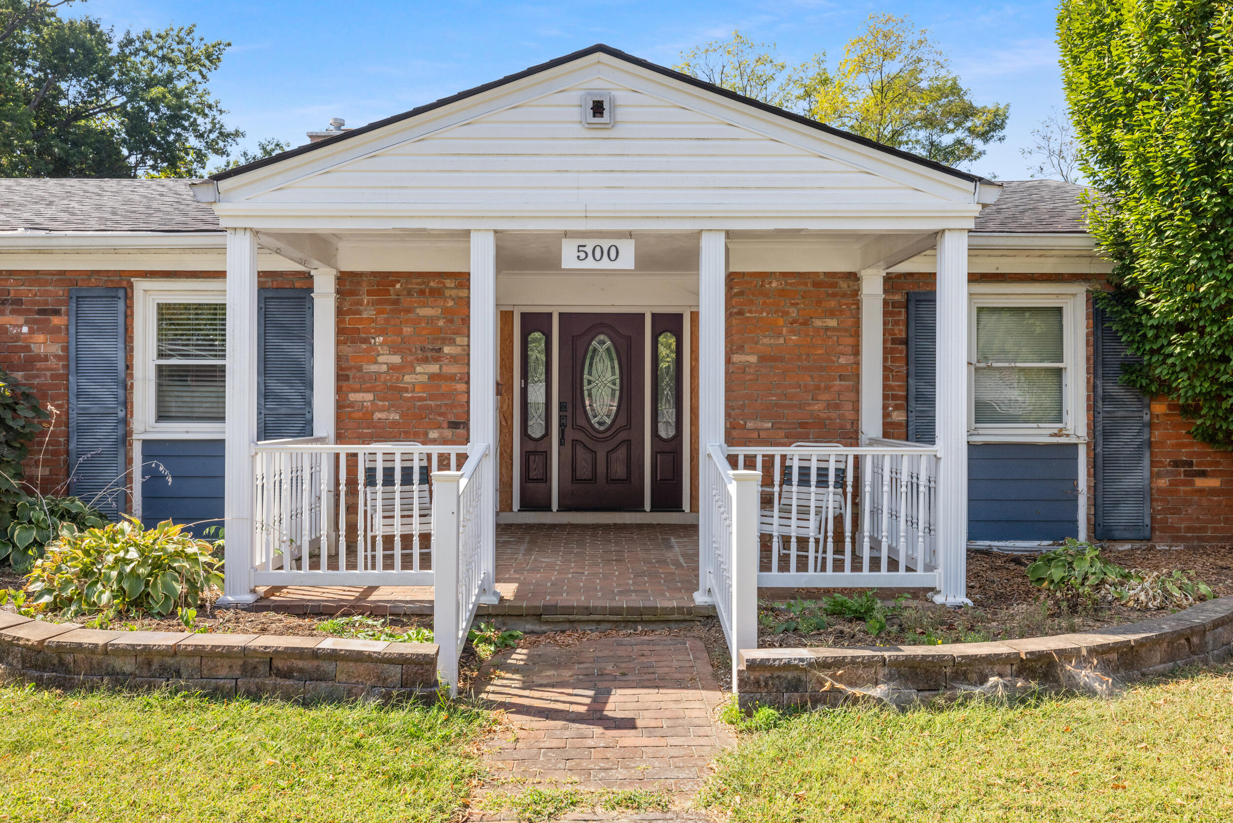 500 Hiawatha Trail