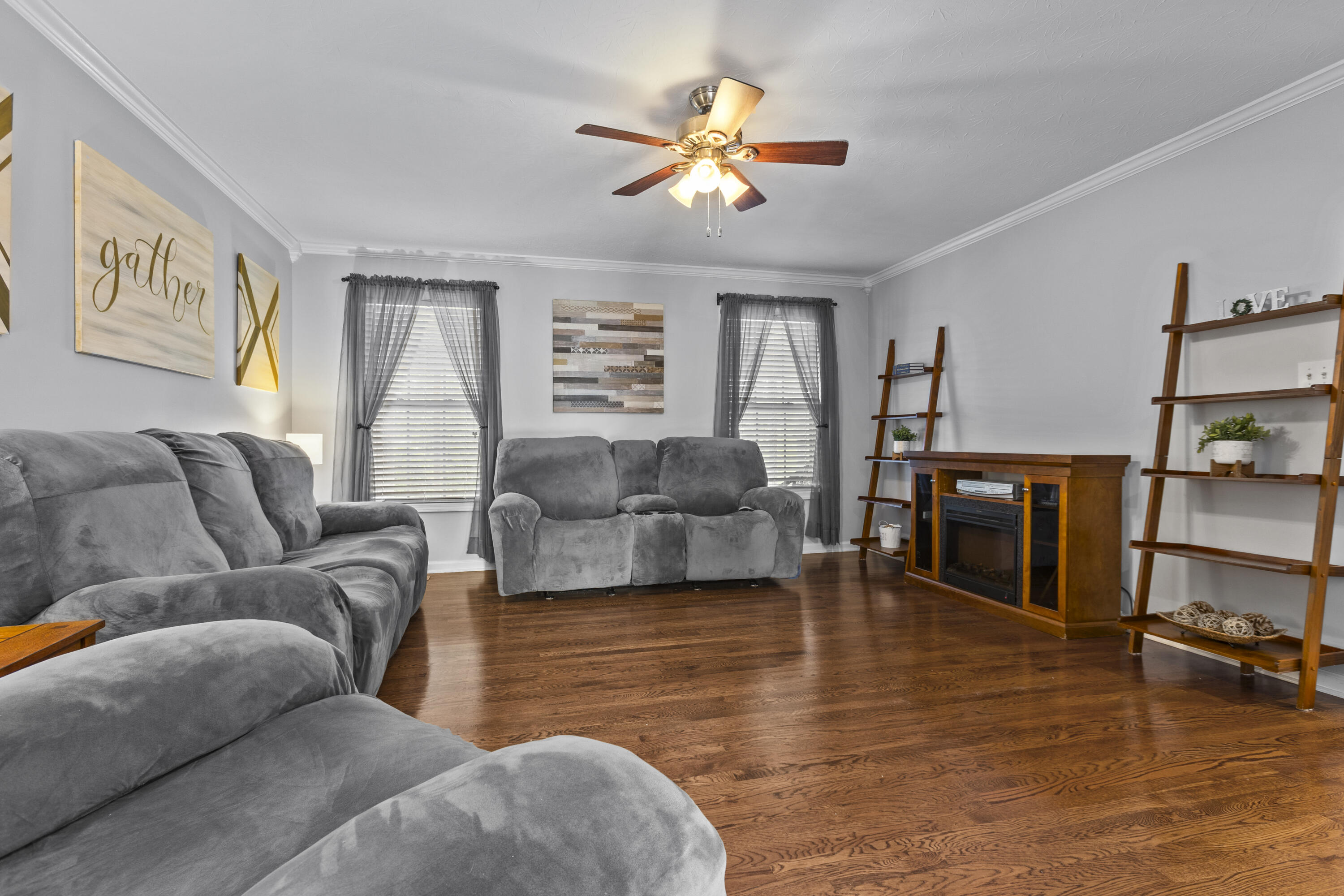104 Teakwood Court