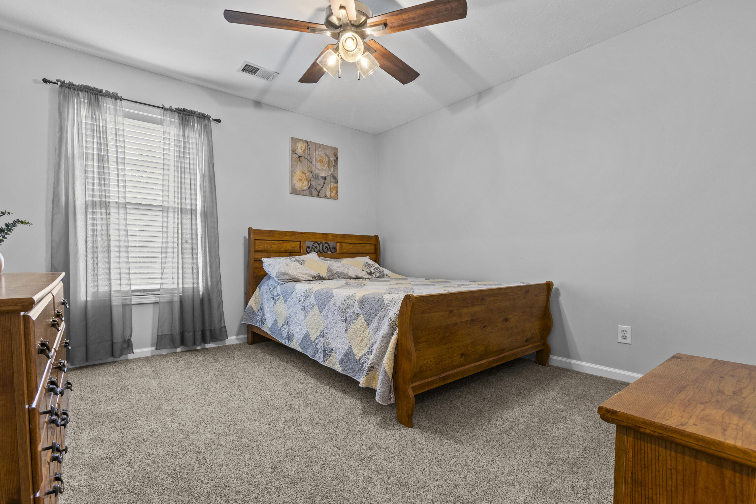 104 Teakwood Court