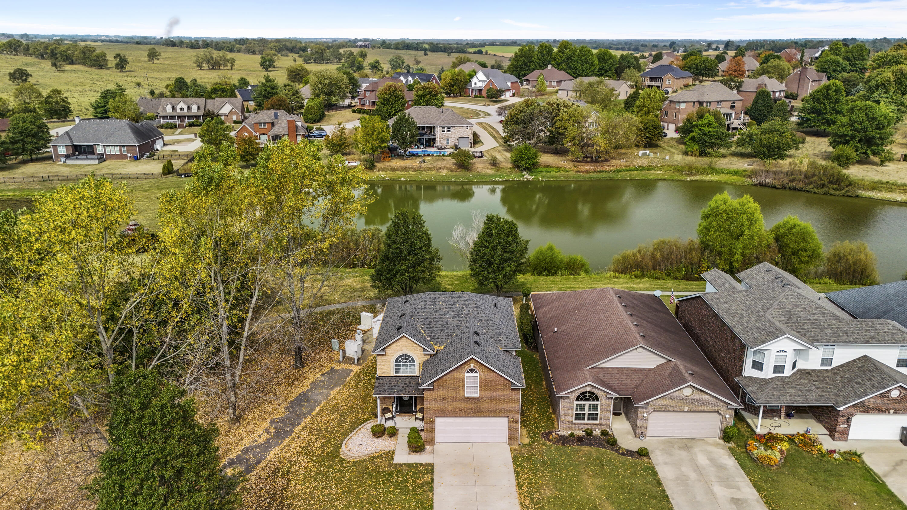 104 Teakwood Court