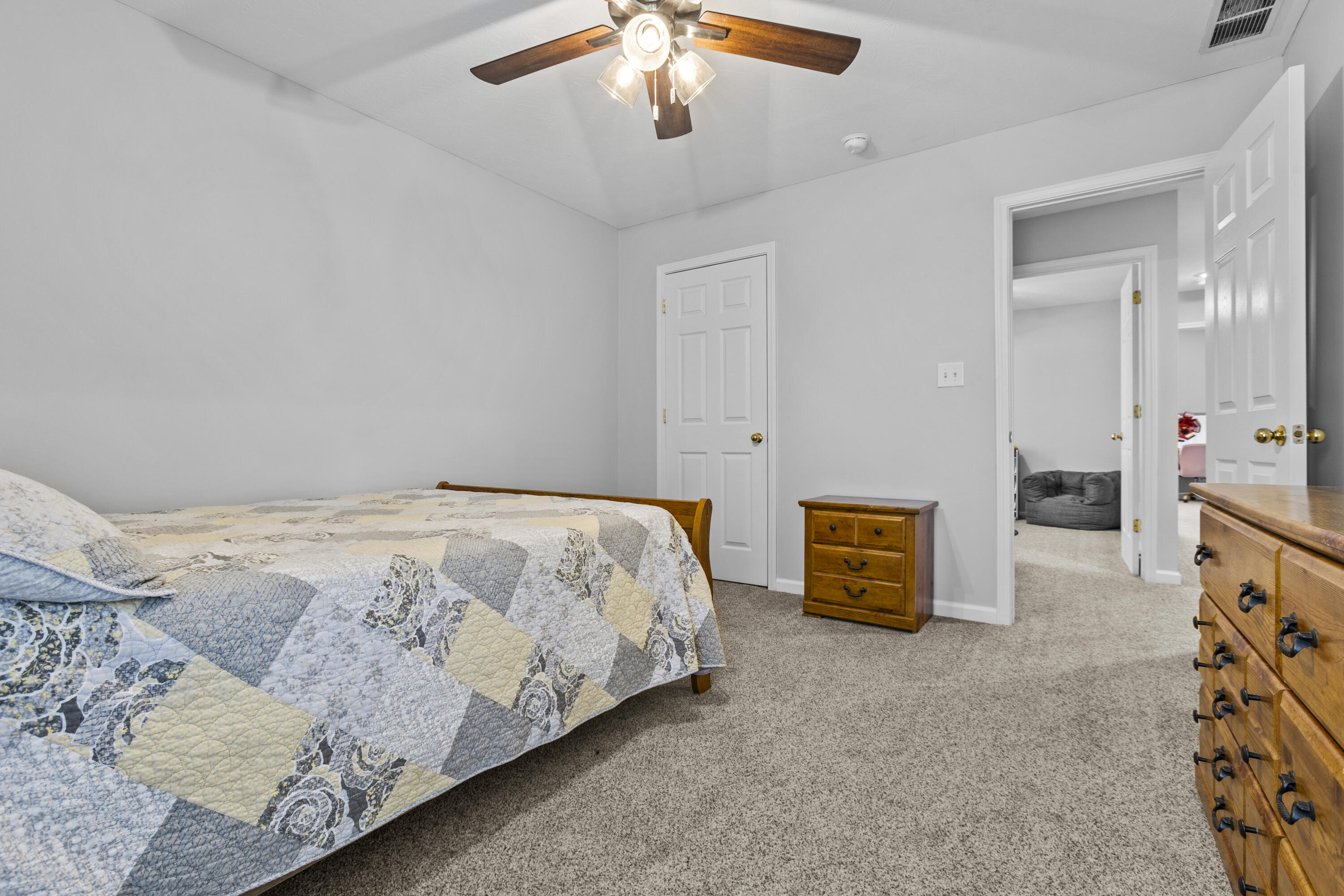 104 Teakwood Court
