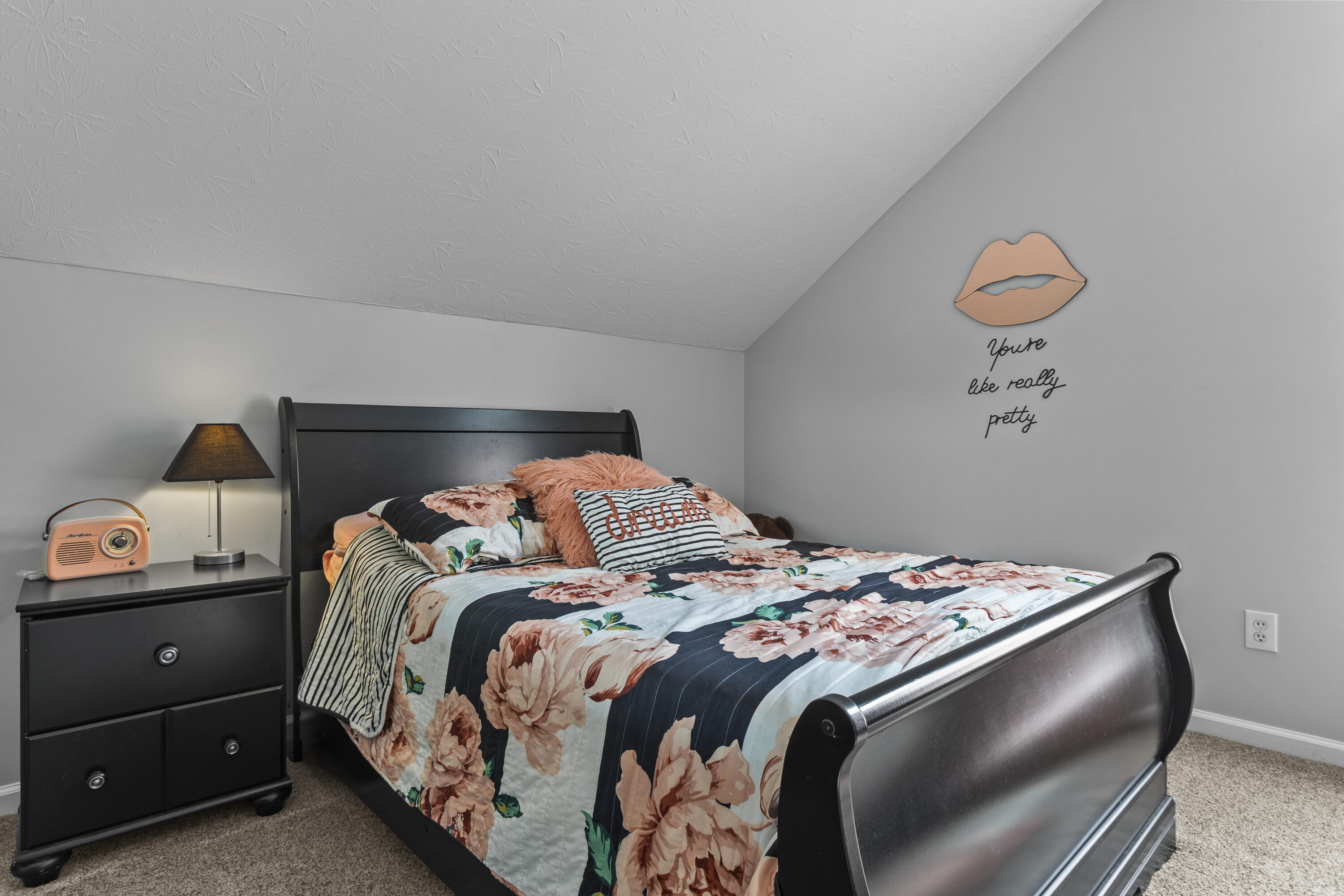 104 Teakwood Court