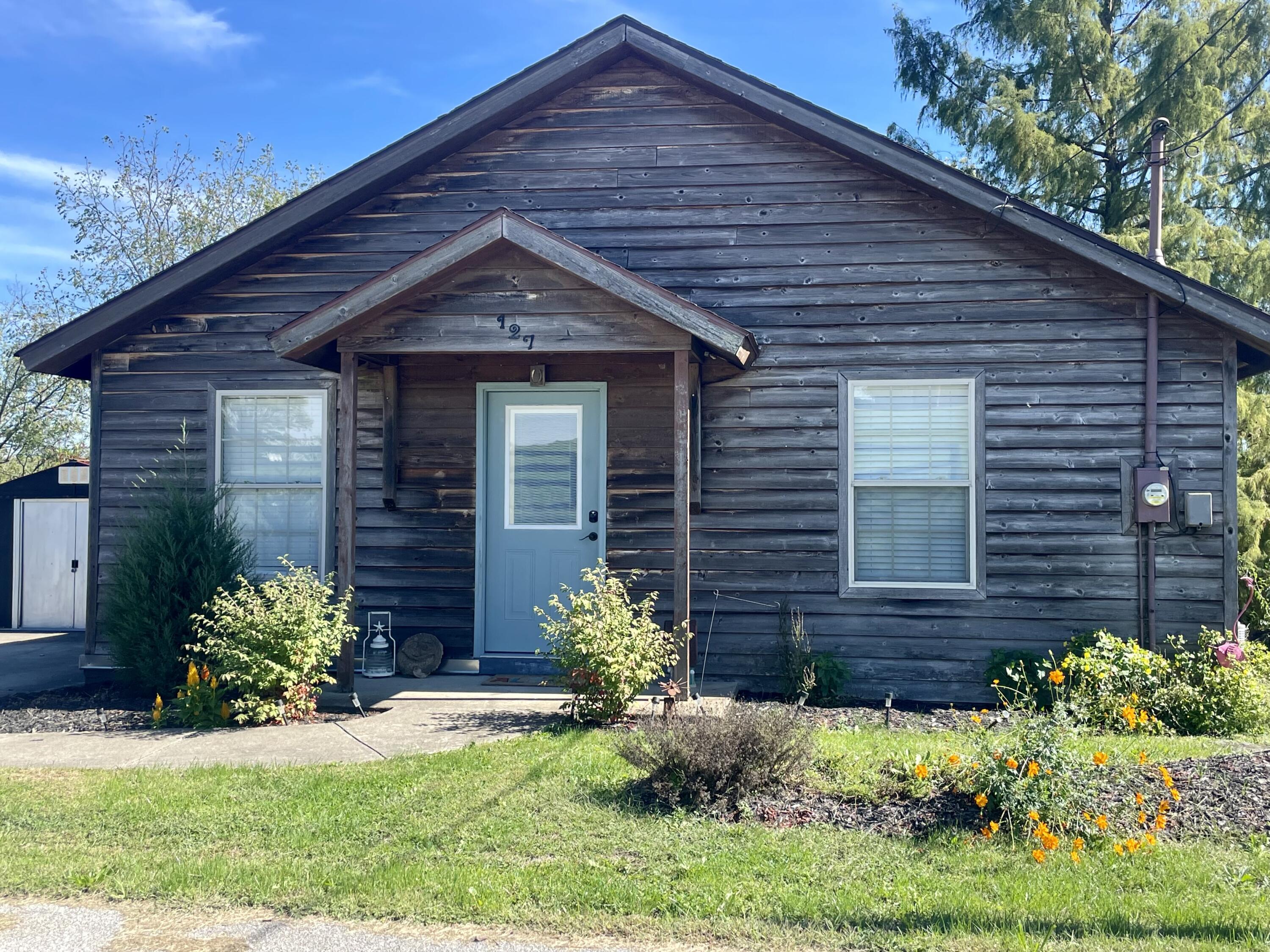 127 Lloyd Road