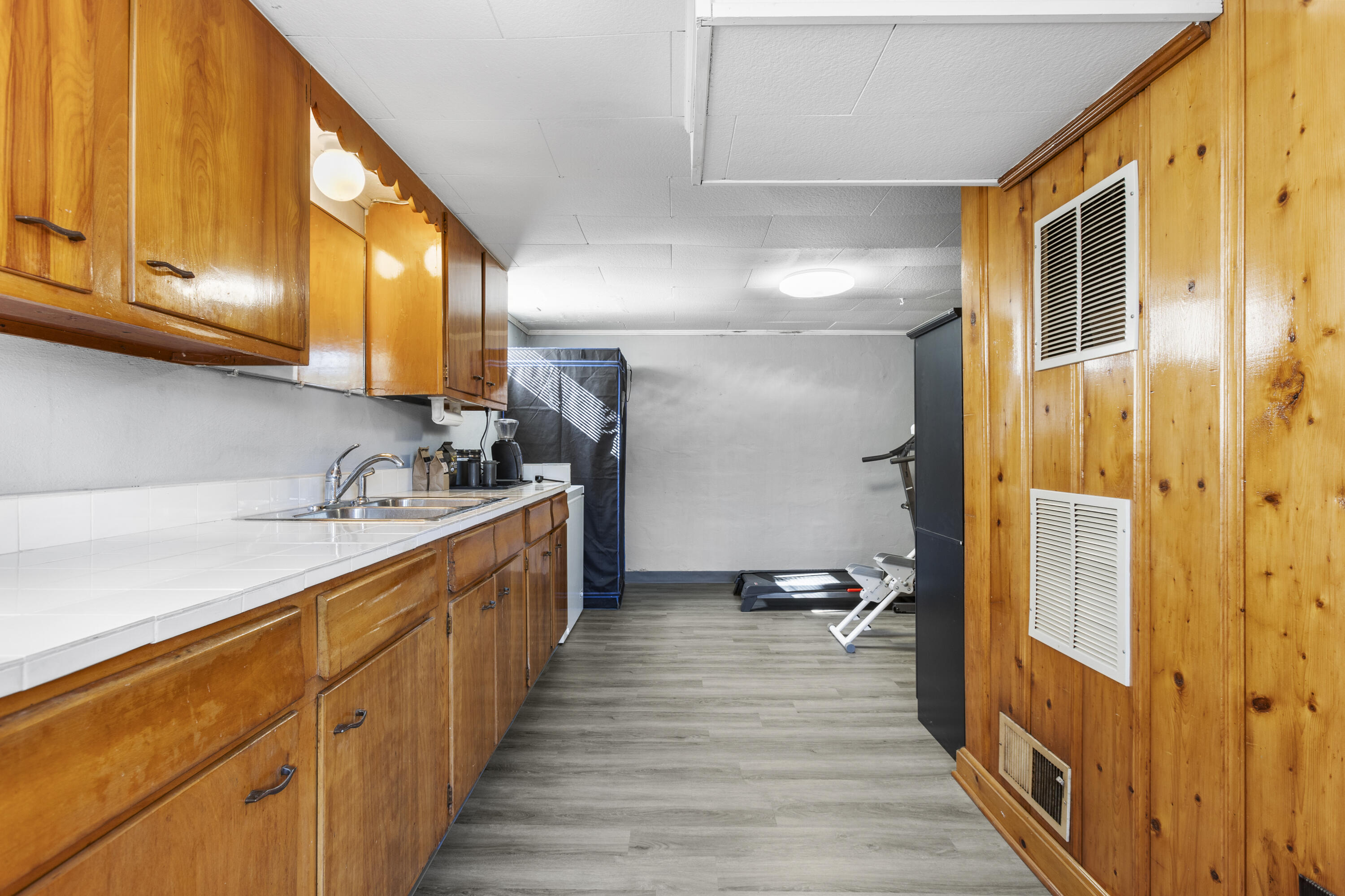 1746 Normandy Road