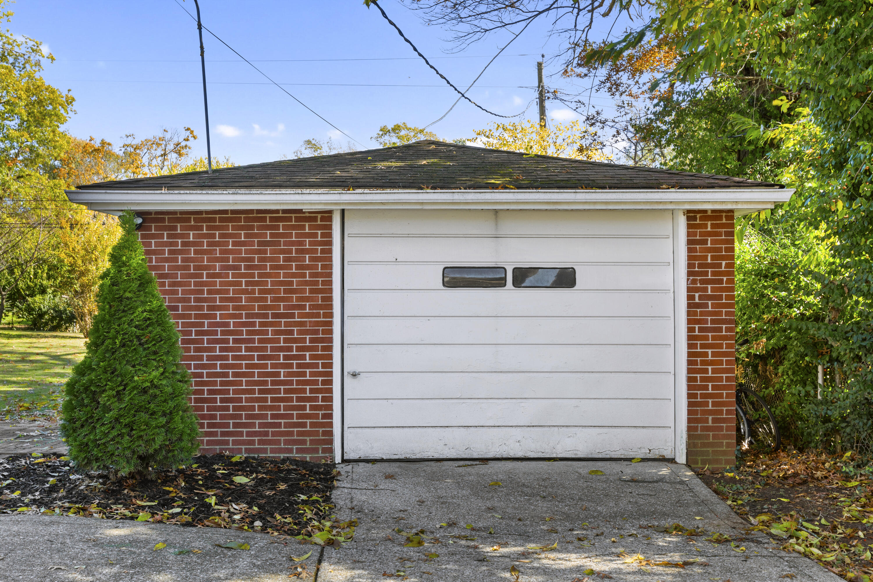 1746 Normandy Road
