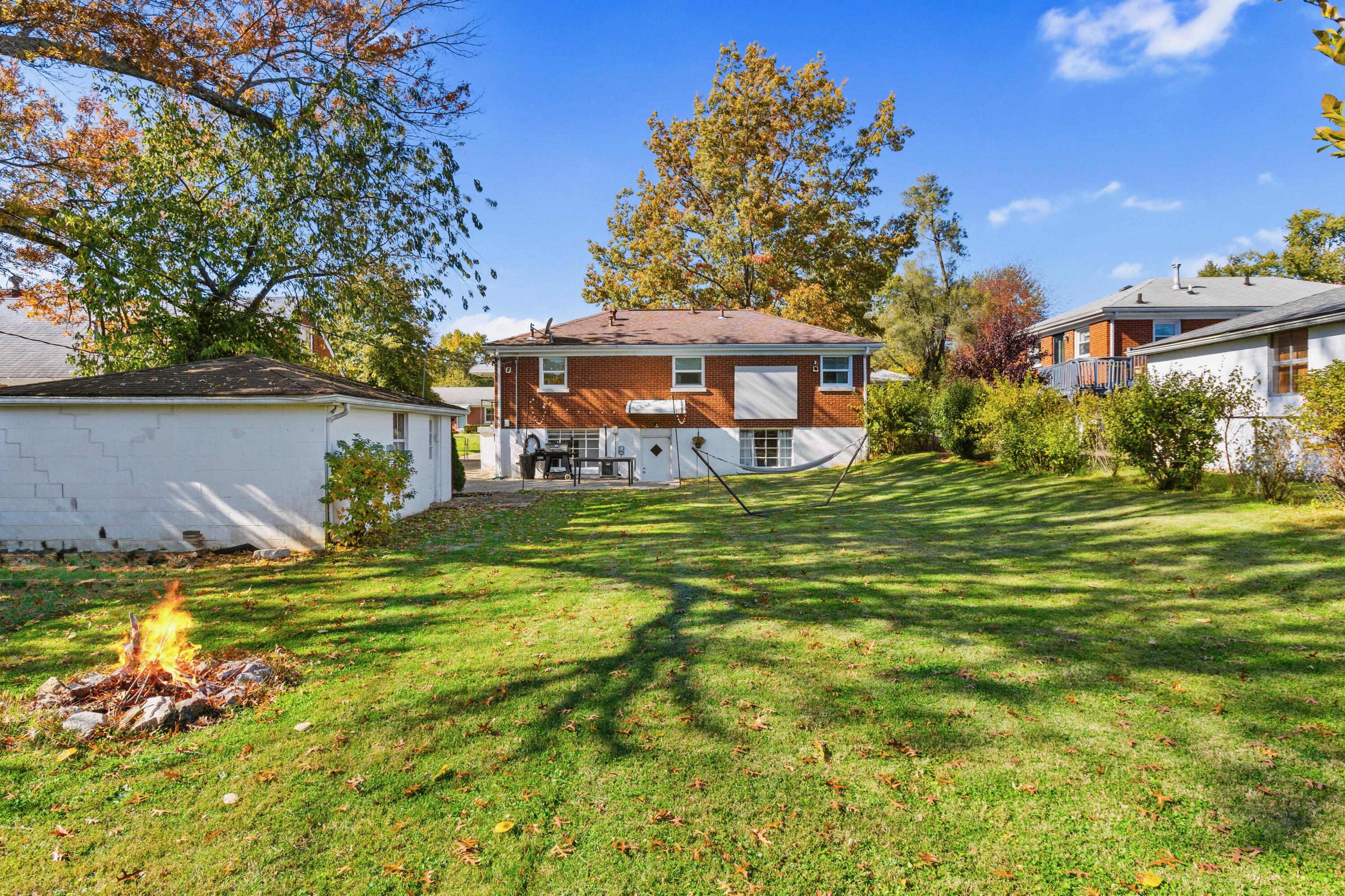 1746 Normandy Road