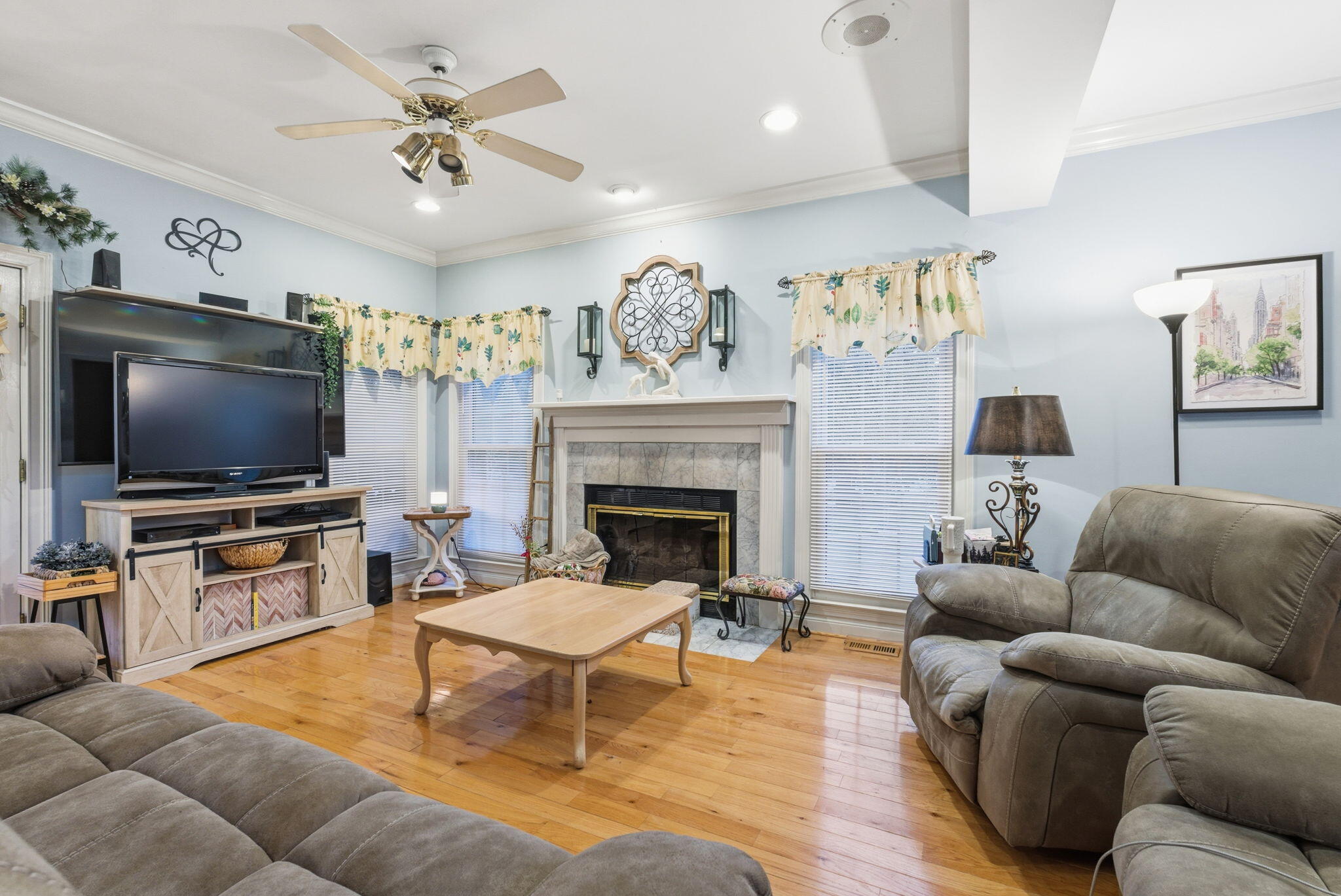 3724 Broadmoor Drive