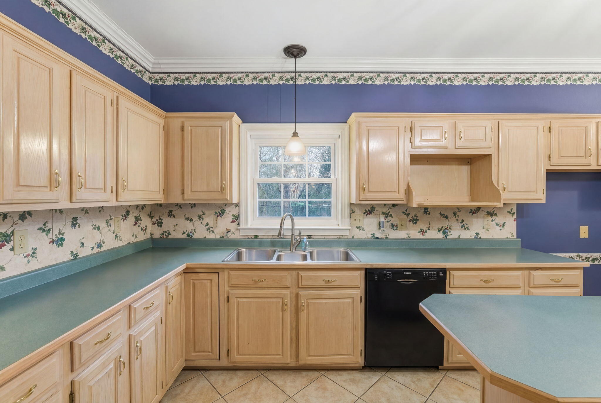 3724 Broadmoor Drive