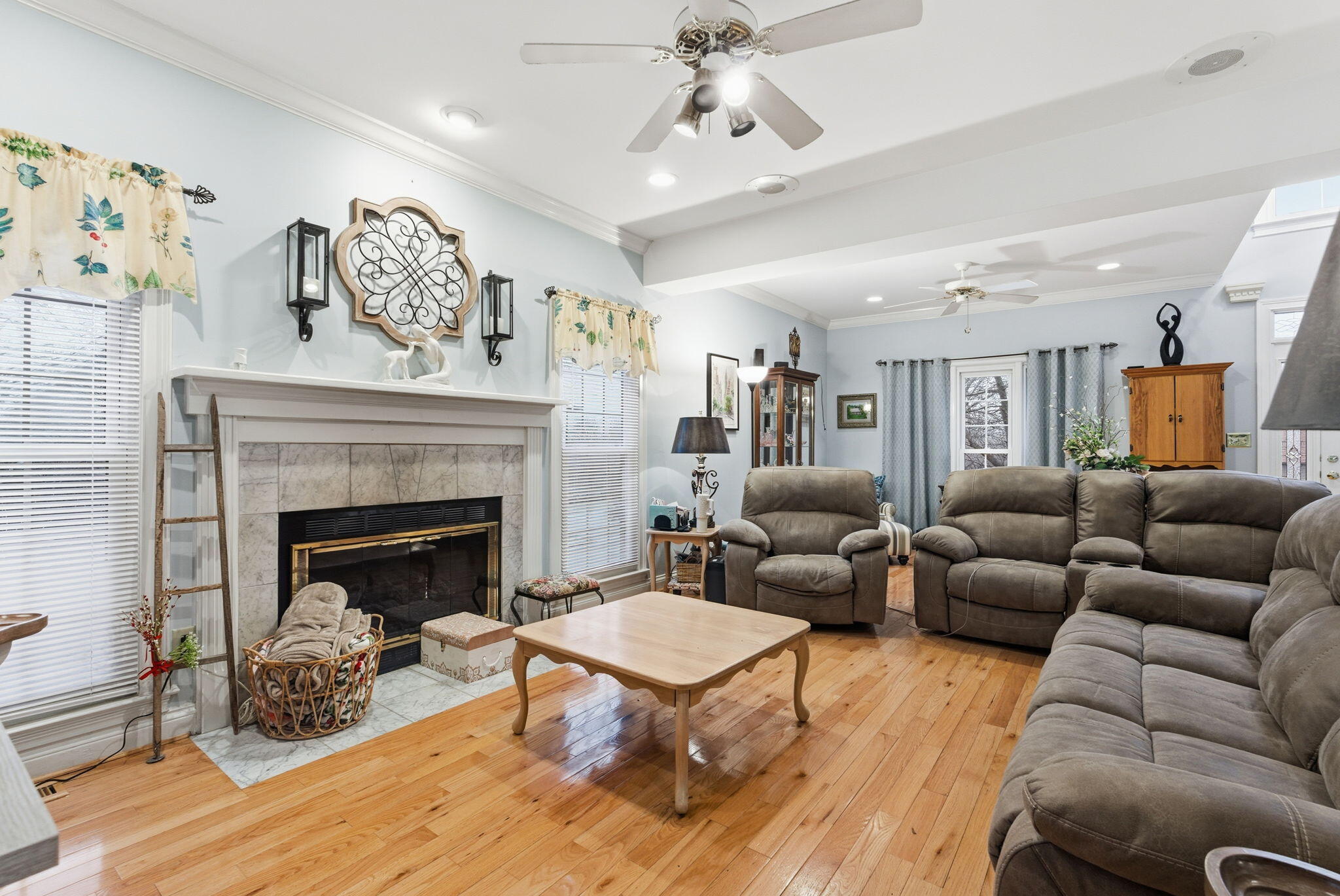 3724 Broadmoor Drive
