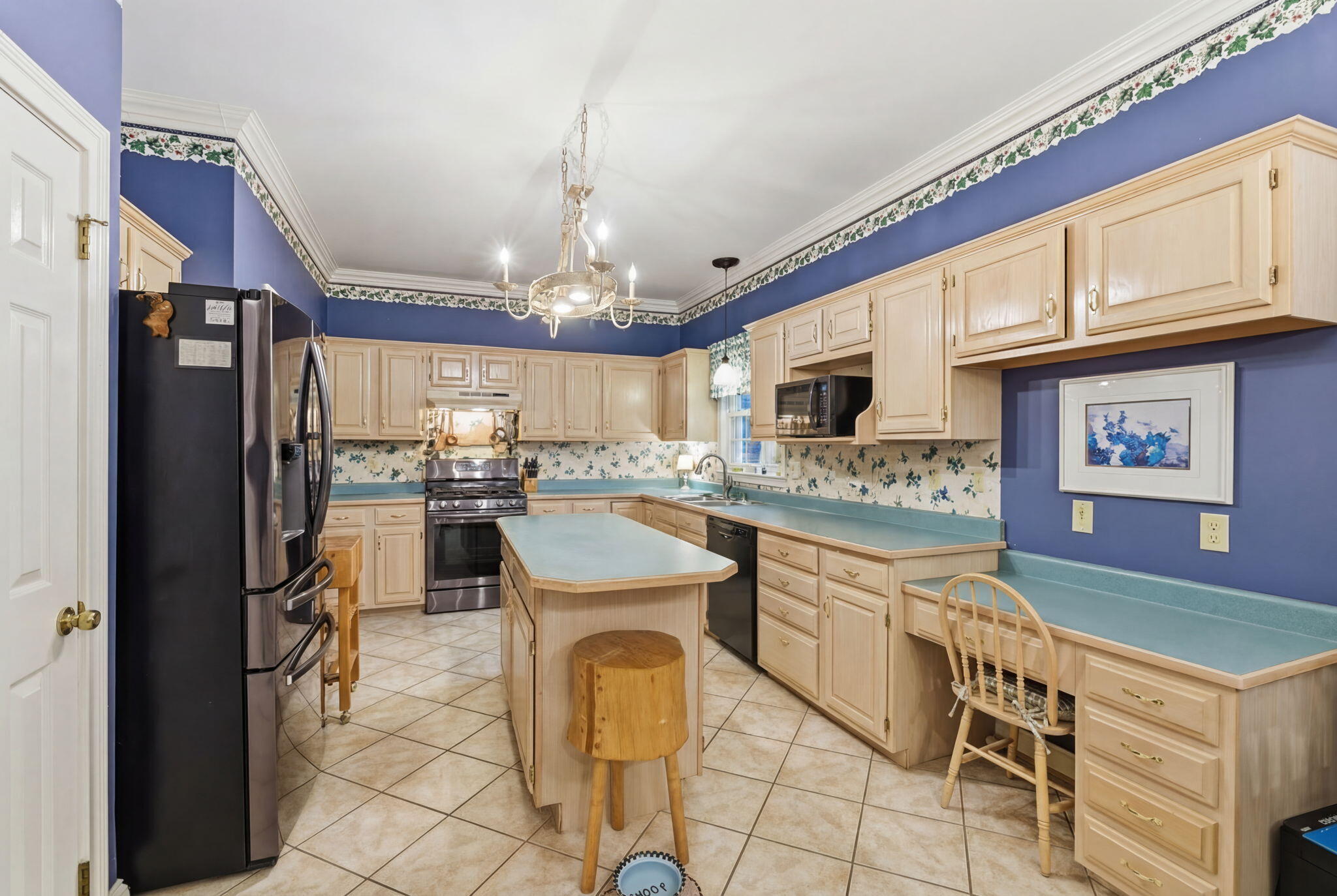 3724 Broadmoor Drive