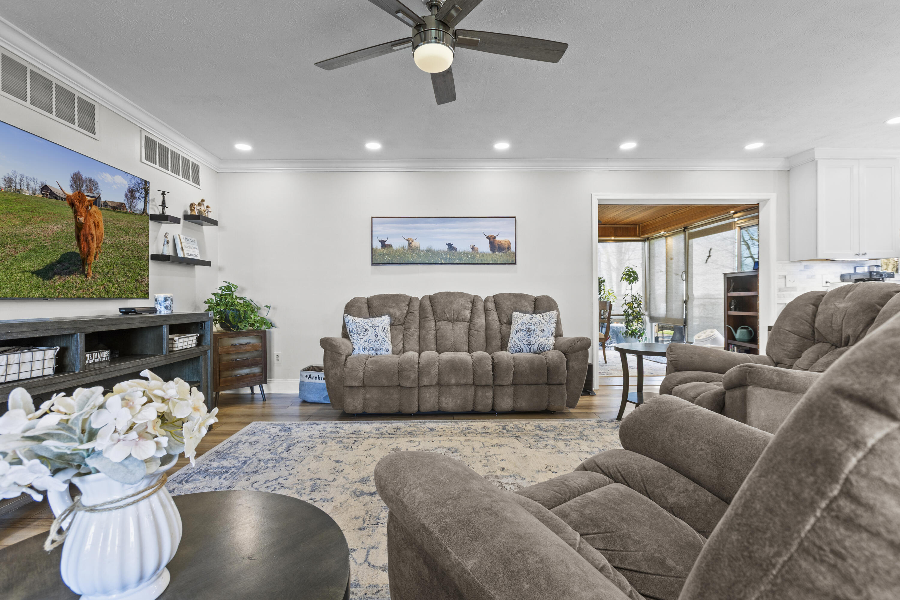 8353 Wades Mill Road