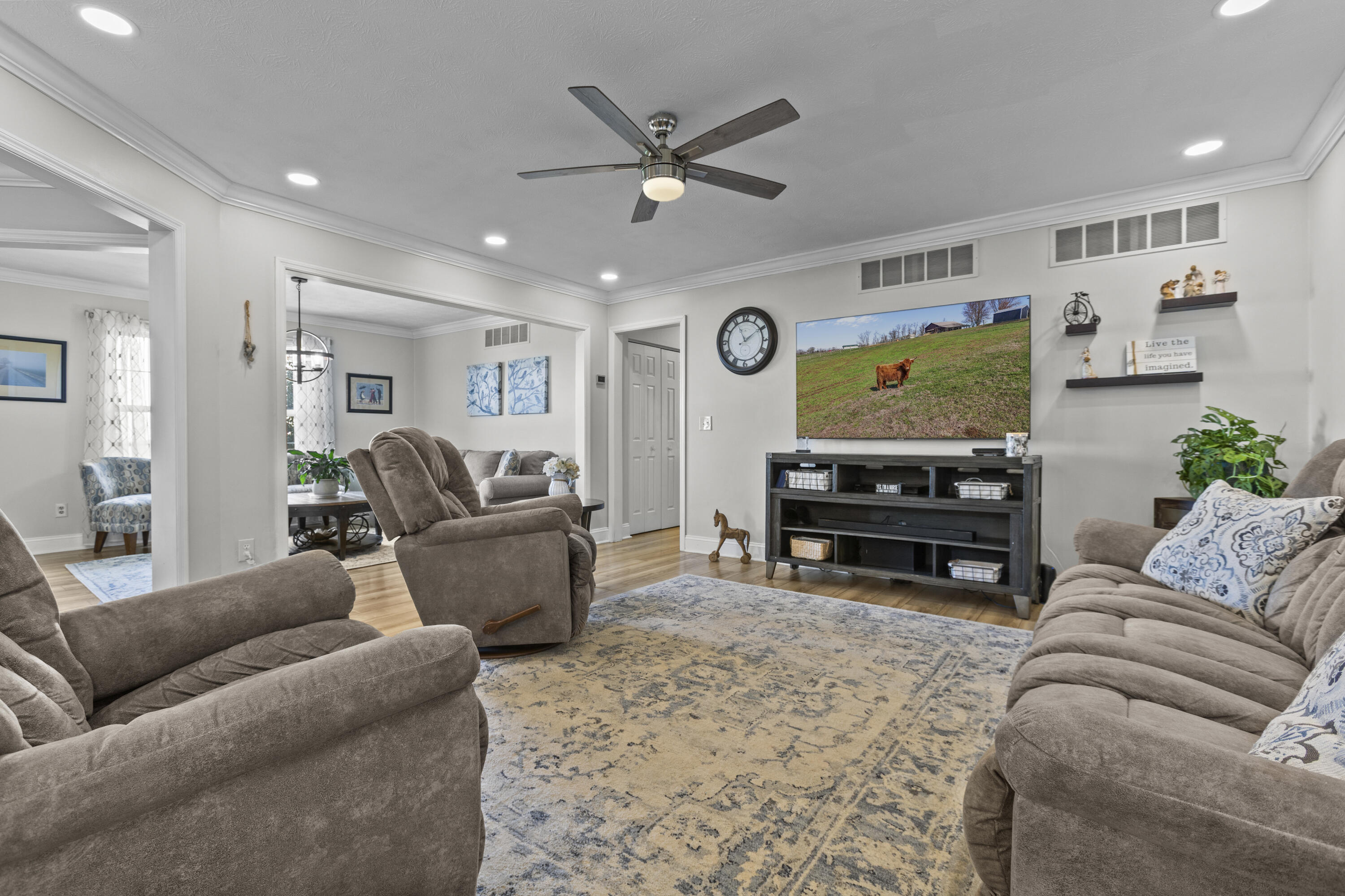 8353 Wades Mill Road