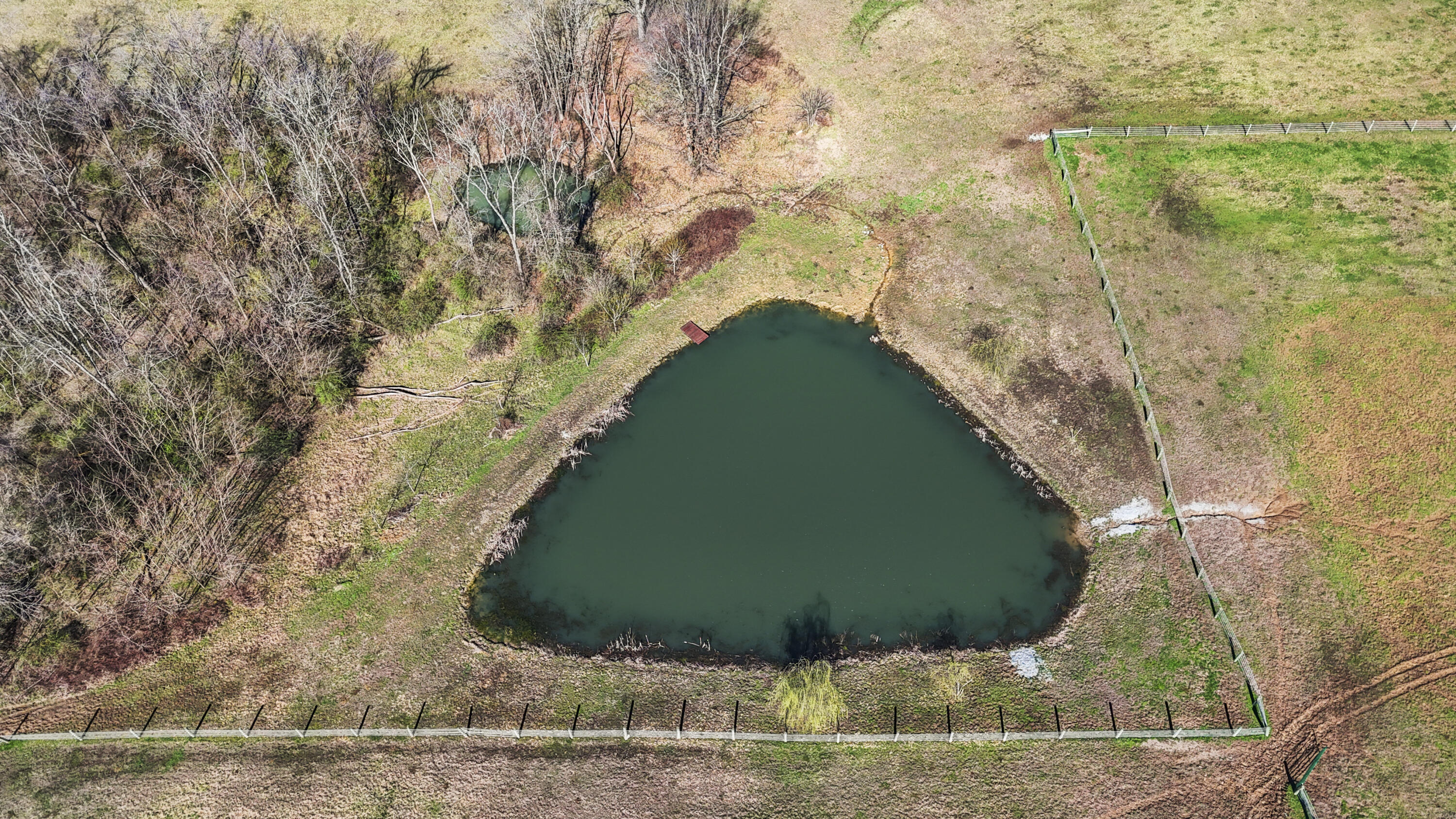 8353 Wades Mill Road